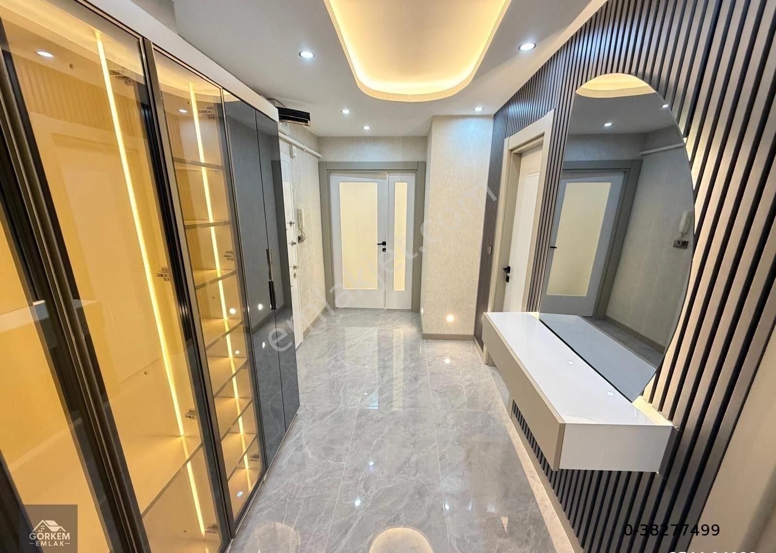 Görkem'den 2+1+amerikan Mutfaklı Balkonlu Ayhan Sümer Lisesi Yakını Kat Konumunda - Görsel 18