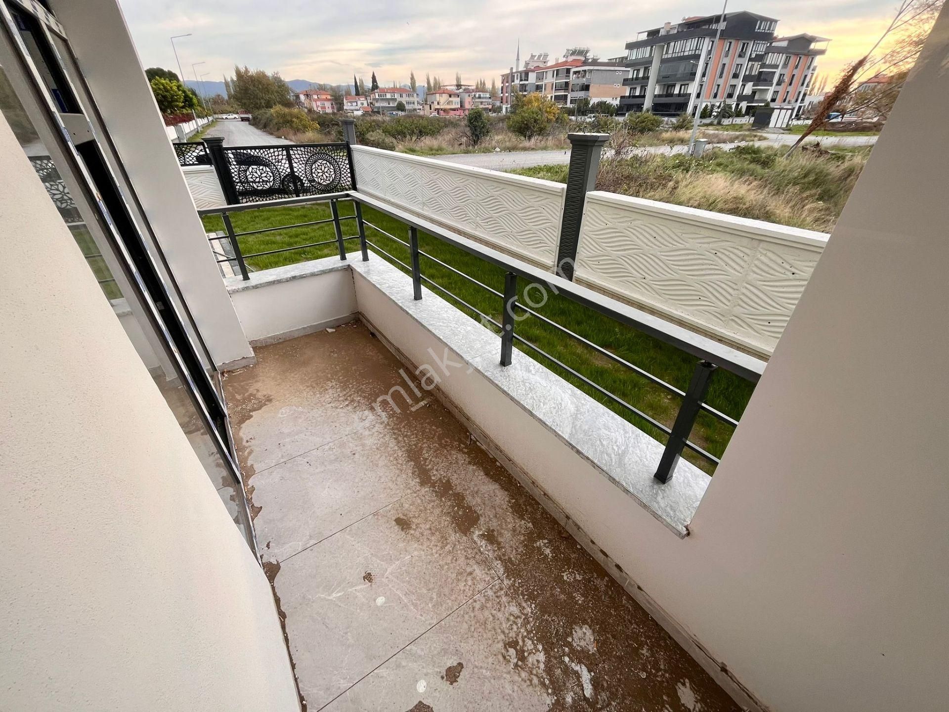 Yükselden Edtemitte 'özel Otoparklı Bahçeli Ultra Lüx' 4+1 Satılık Villa - Görsel 5