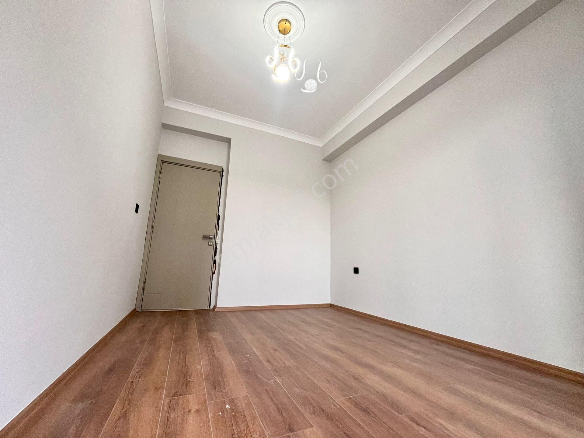 Yükselden Edtemitte 'özel Otoparklı Bahçeli Ultra Lüx' 4+1 Satılık Villa - Görsel 24