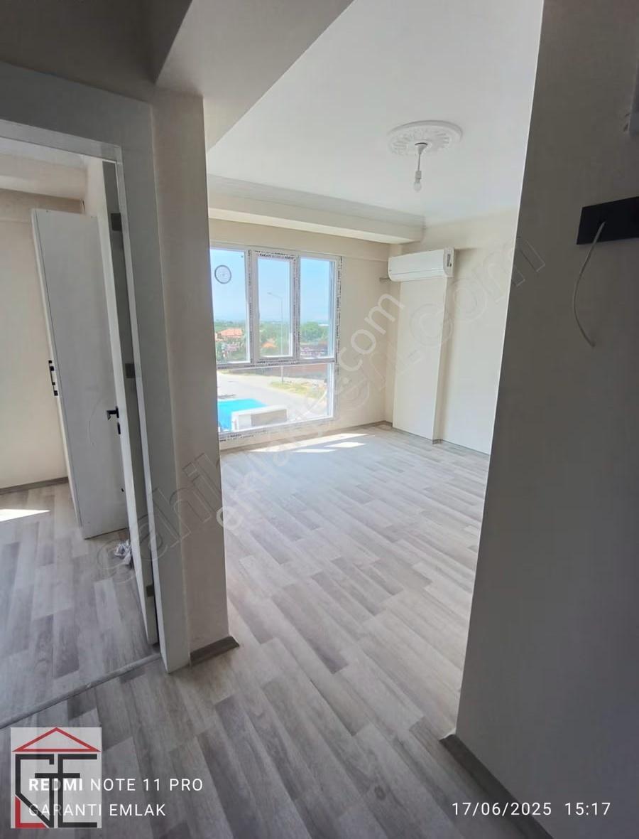 Alaşehir Hacıbey Mahallesi 1+1 Daire - Görsel 8