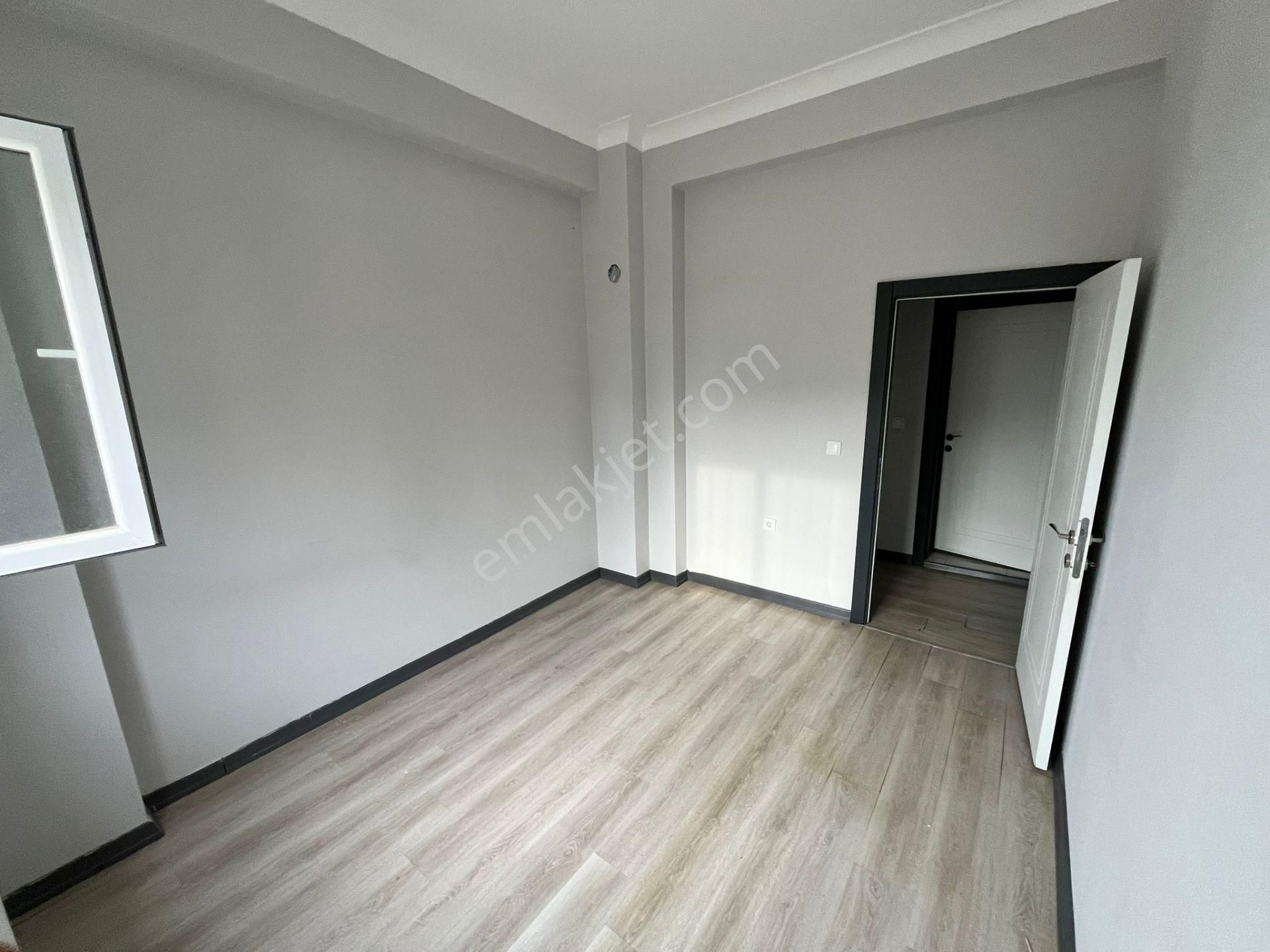 Altındağ - Feridun Çelik Mahallesinde Teras Balkonlu, Yapılı 3+1 Satılık Fırsat Dairesi !! - Görsel 11