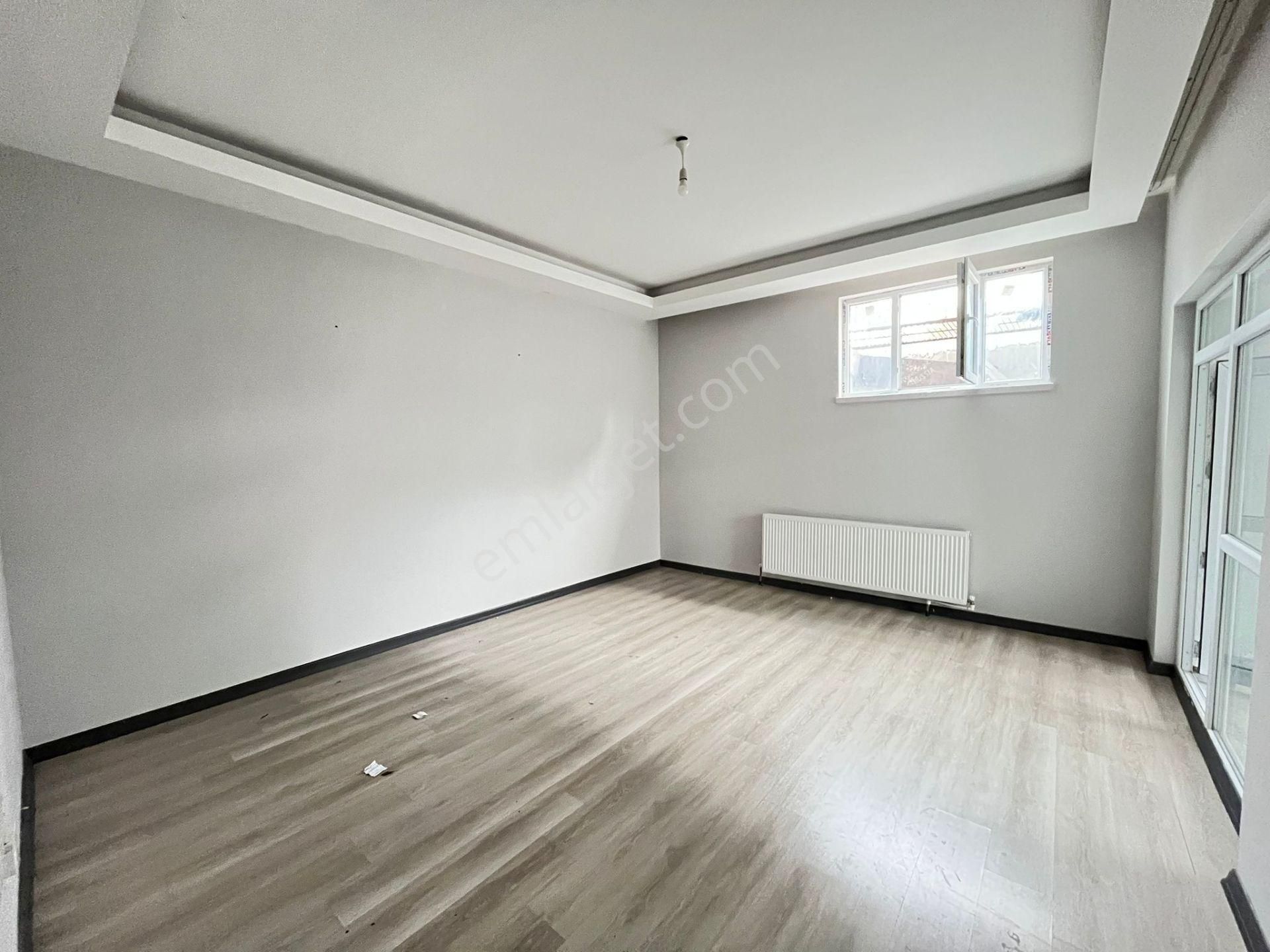 Altındağ - Feridun Çelik Mahallesinde Teras Balkonlu, Yapılı 3+1 Satılık Fırsat Dairesi !! - Görsel 7