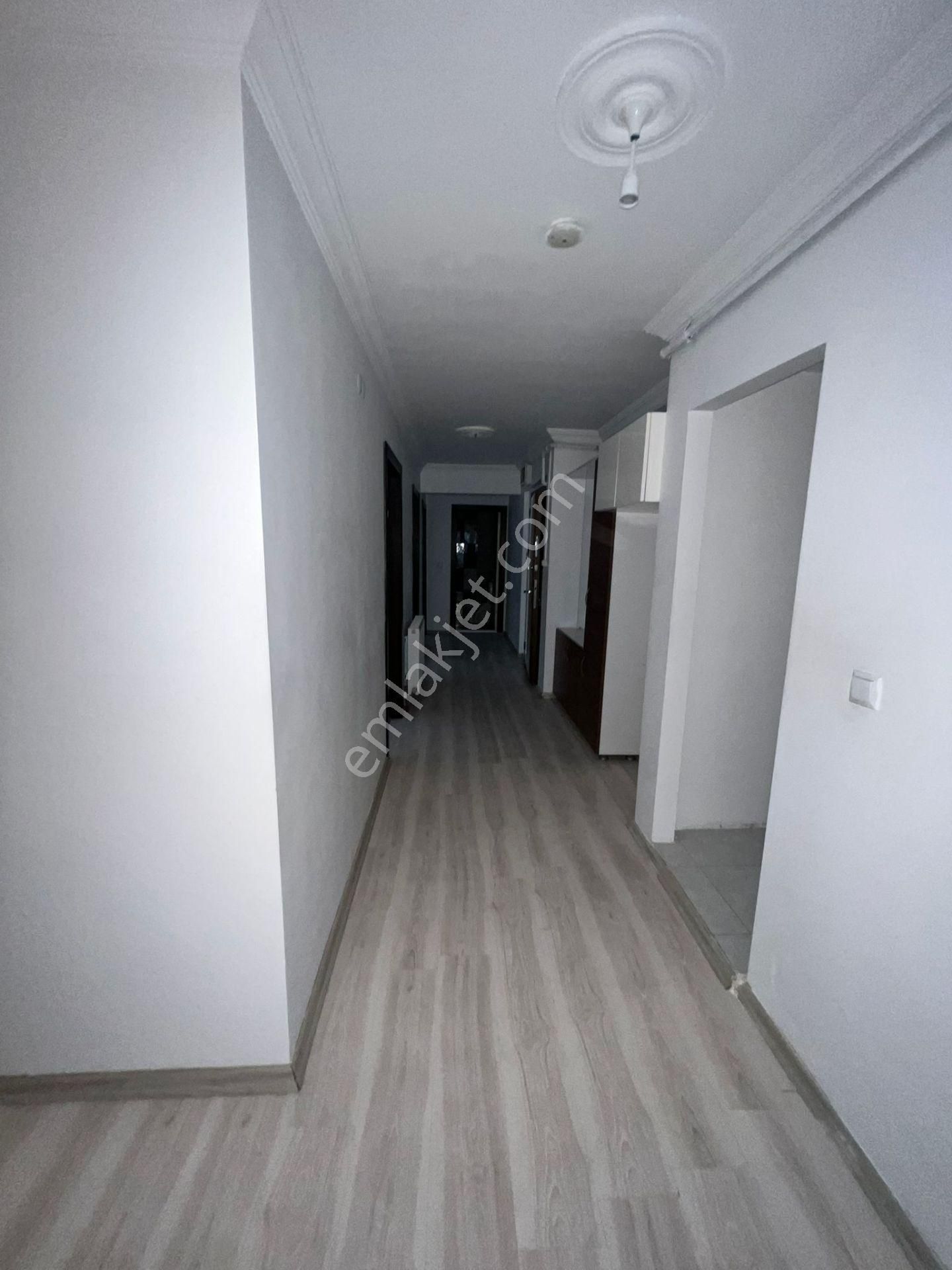 Altındağ - Karapürçek Mahallesinde Teras Balkonlu, Yapılı 3+1 Satılık Daire !!! - Görsel 18