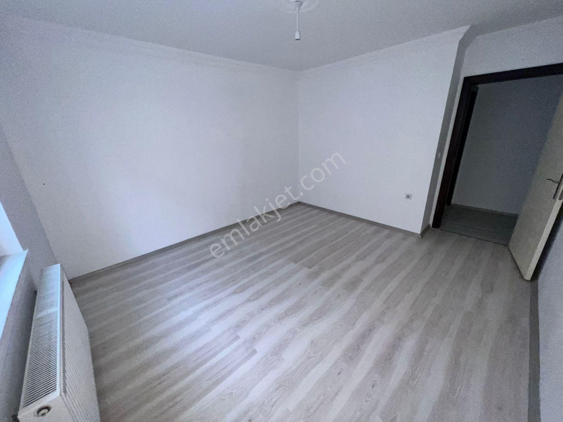 Altındağ - Karapürçek Mahallesinde Teras Balkonlu, Yapılı 3+1 Satılık Daire !!! - Görsel 14