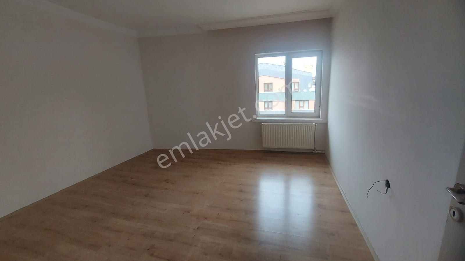 Atanora Vadi'den Dikmen Merkezde Boş Oturuma Hazır Ön Cephe Kombili 3+1 - Görsel 18