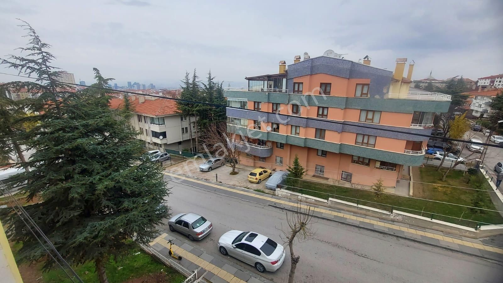 Atanora Vadi'den Dikmen Merkezde Boş Oturuma Hazır Ön Cephe Kombili 3+1 - Görsel 20