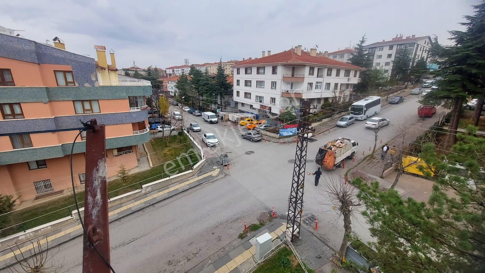 Atanora Vadi'den Dikmen Merkezde Boş Oturuma Hazır Ön Cephe Kombili 3+1 - Görsel 19