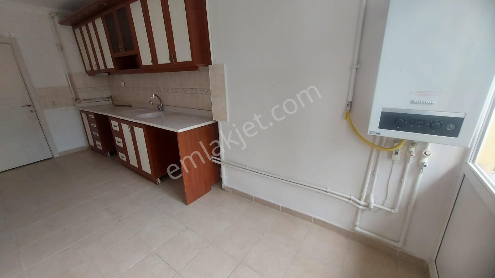 Atanora Vadi'den Dikmen Merkezde Boş Oturuma Hazır Ön Cephe Kombili 3+1 - Görsel 8