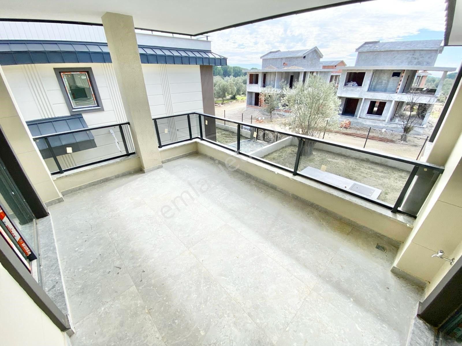 Yüksel'den Tam Bağımsız Havuzlu Ultra Lüx Satılık 4+1 Şahane Villa - Görsel 18
