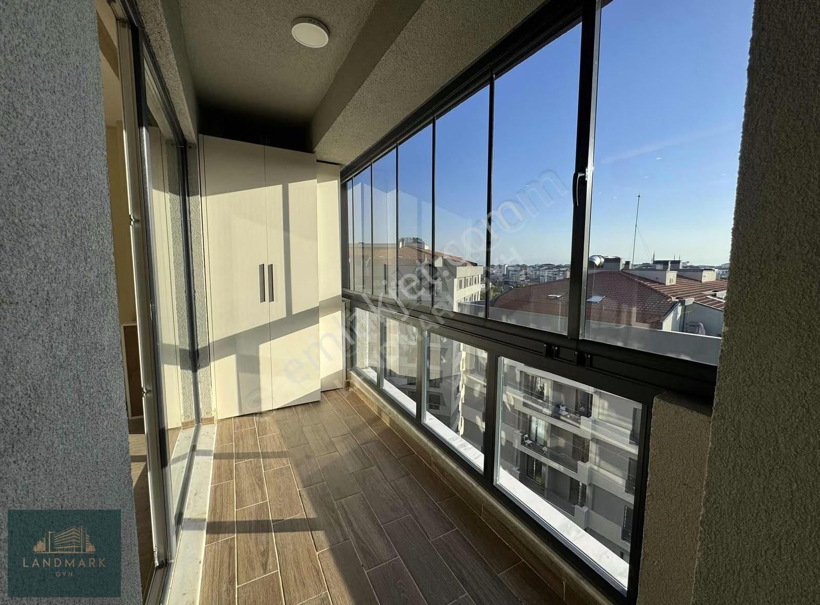 Yetkili Ofis Landmark'tan Özel Mimari Yapım Kiralık 5+1 Dubleks - Görsel 16