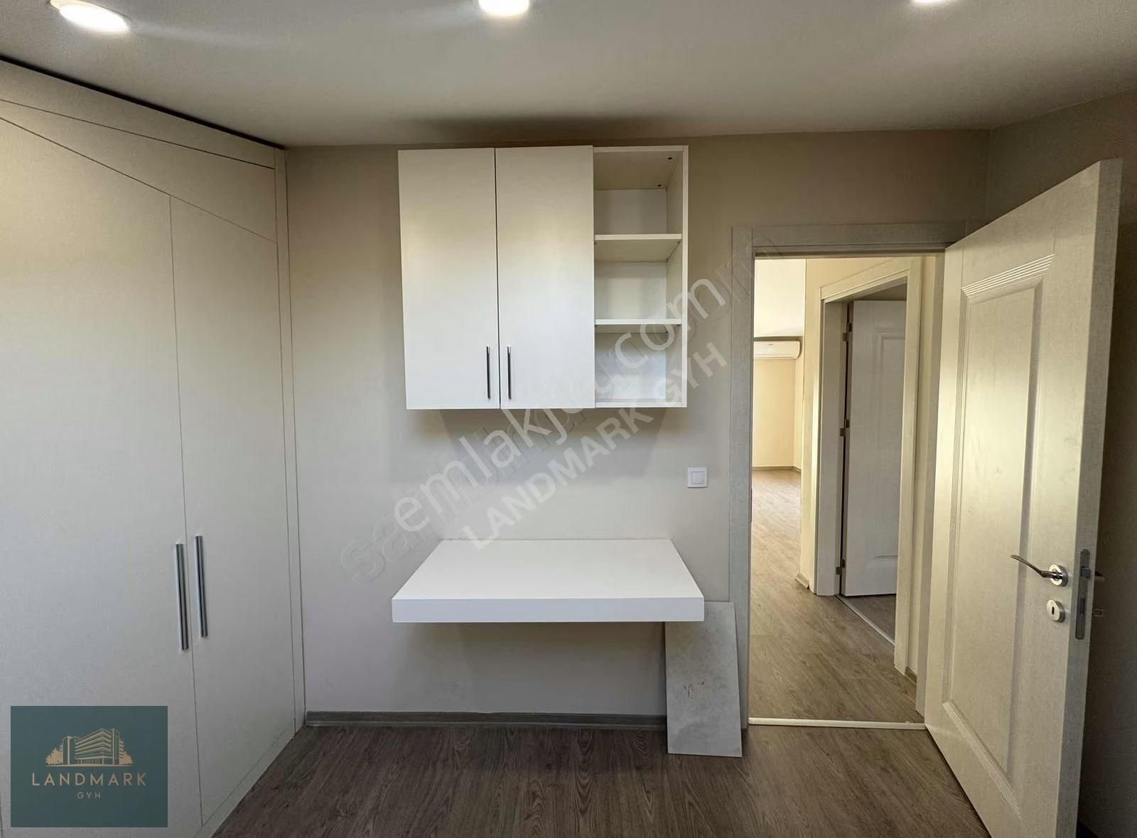 Yetkili Ofis Landmark'tan Özel Mimari Yapım Kiralık 5+1 Dubleks - Görsel 10