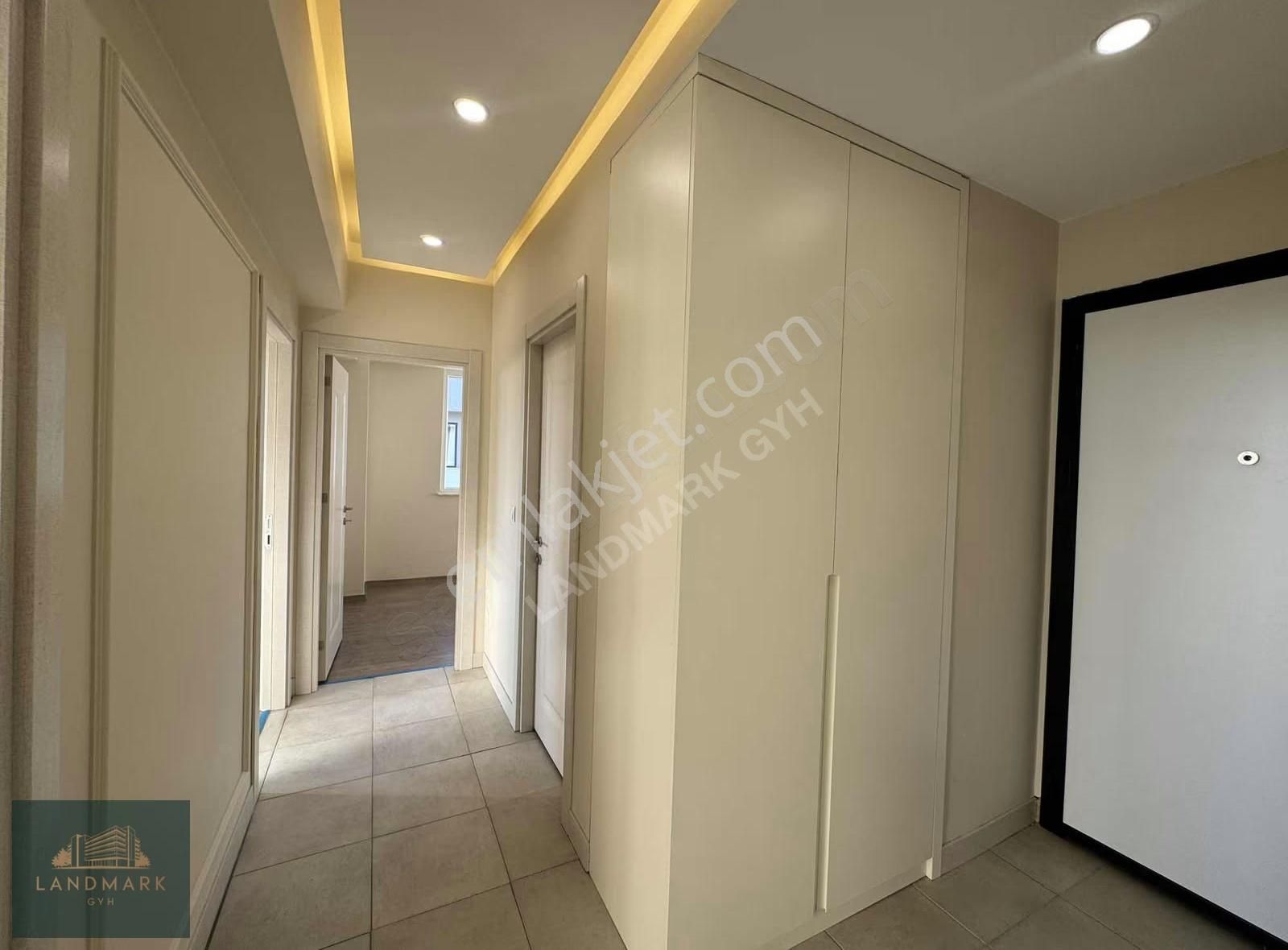 Yetkili Ofis Landmark'tan Özel Mimari Yapım Kiralık 5+1 Dubleks - Görsel 15