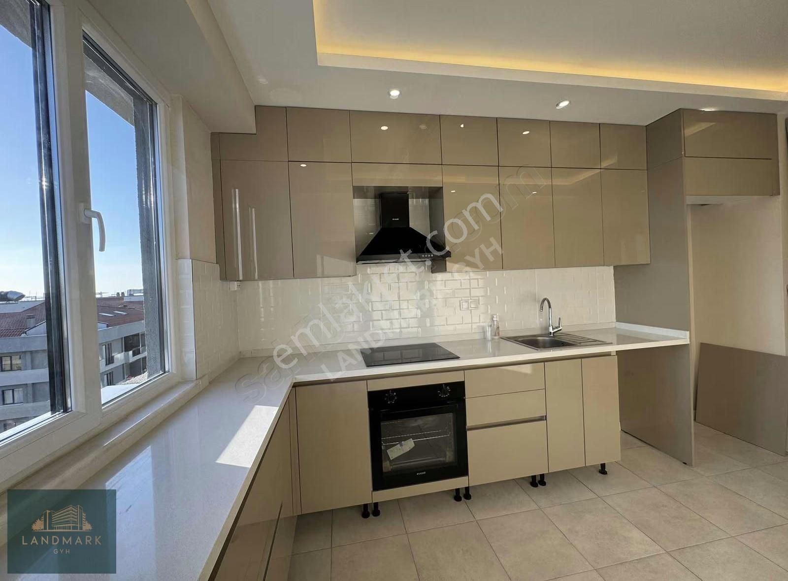 Yetkili Ofis Landmark'tan Özel Mimari Yapım Kiralık 5+1 Dubleks - Görsel 22