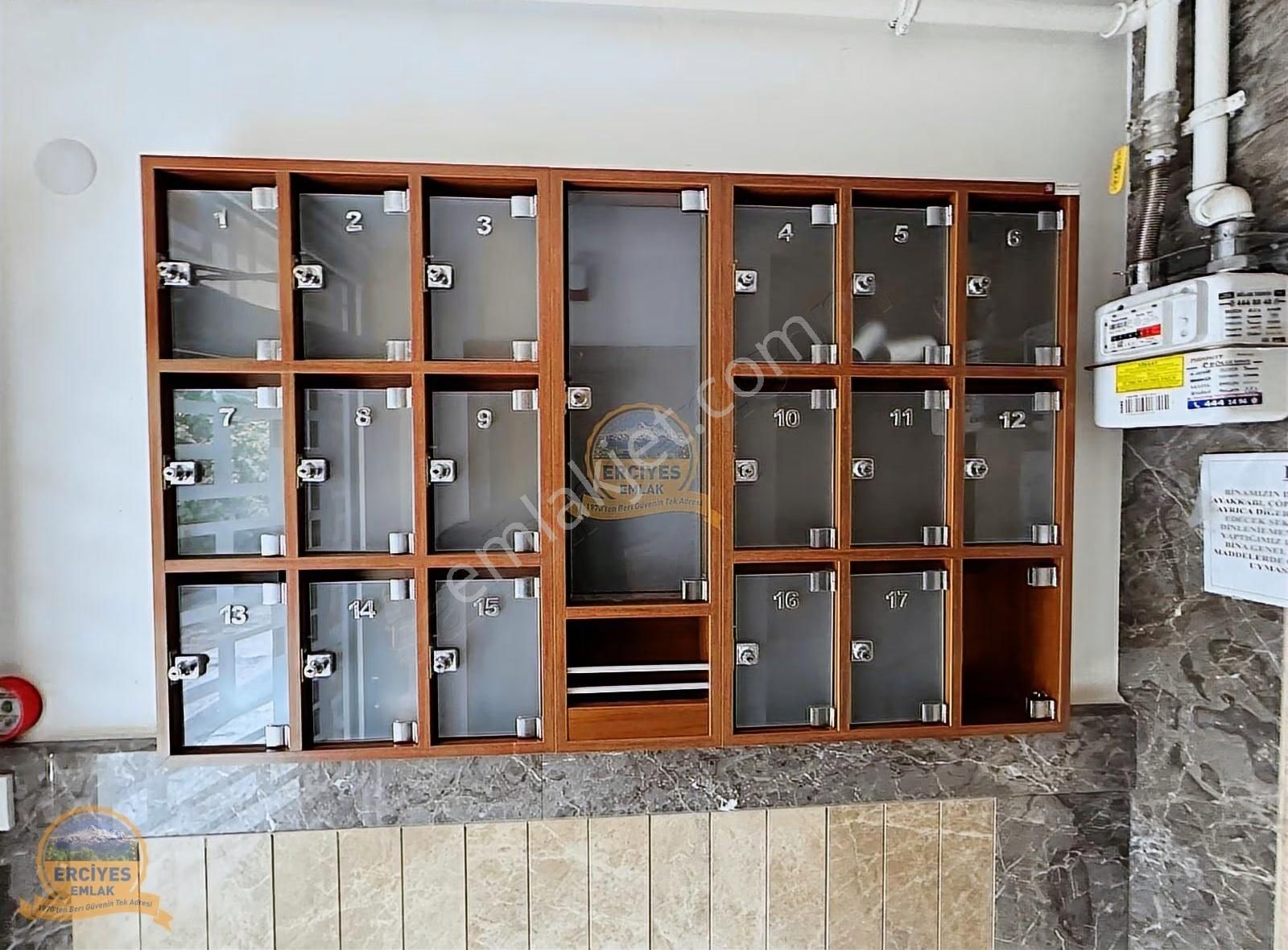 Erciyes'den Kozyatağında Genç Binada 3+1 Balkonlu, Ebeveynli - Görsel 34