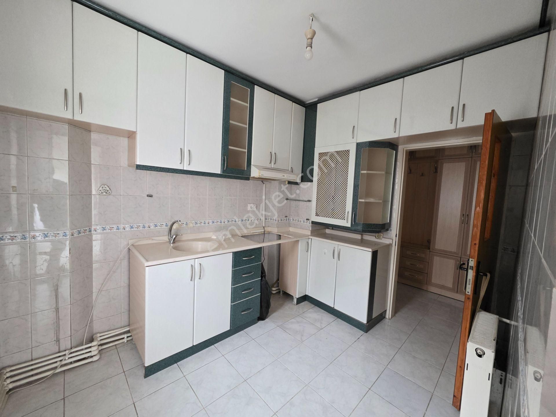 Keçiören Osmangazi Cadde Üzeri 1.kat 3+1 Kiralık Daire - Görsel 20