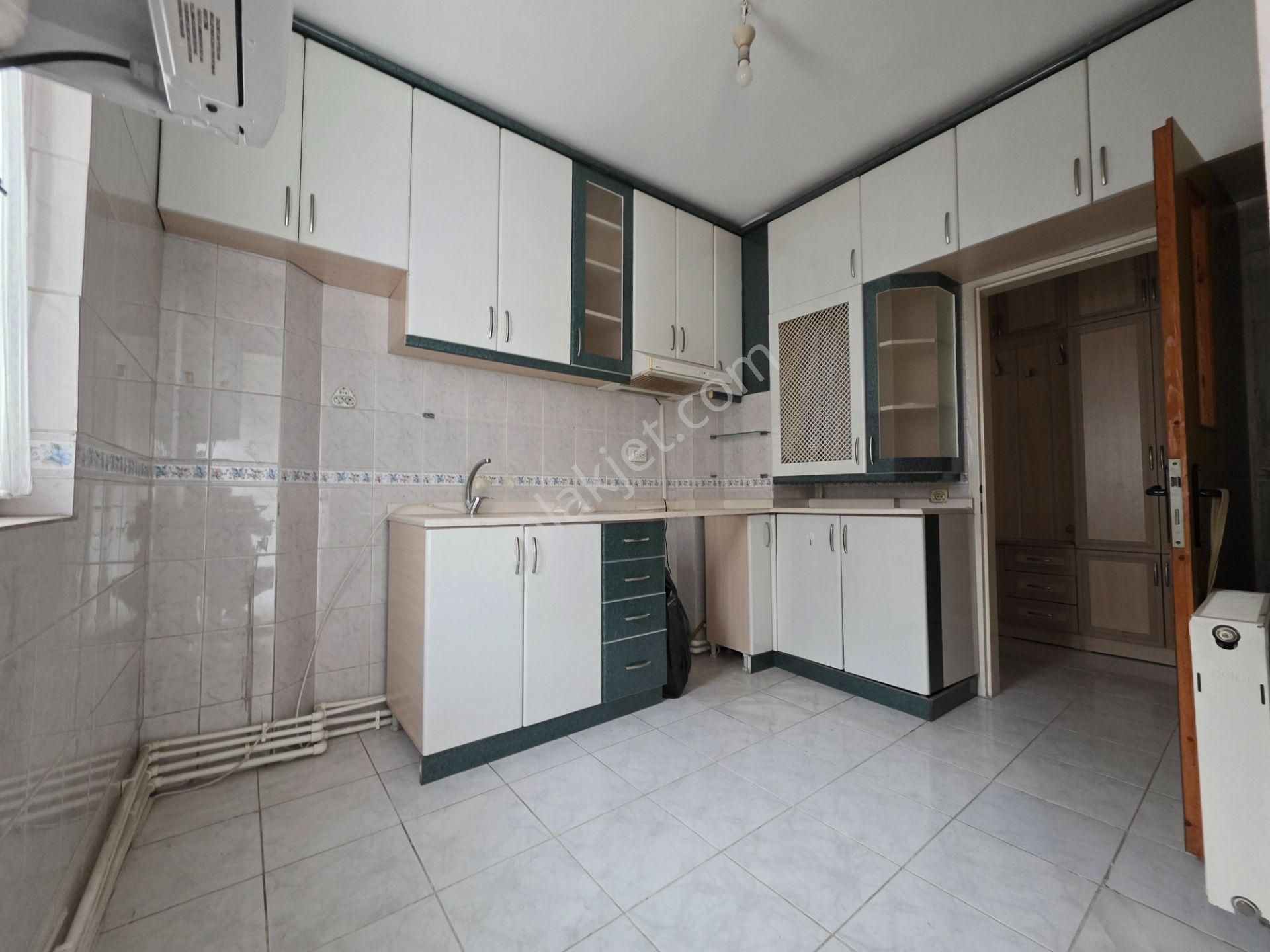 Keçiören Osmangazi Cadde Üzeri 1.kat 3+1 Kiralık Daire - Görsel 21