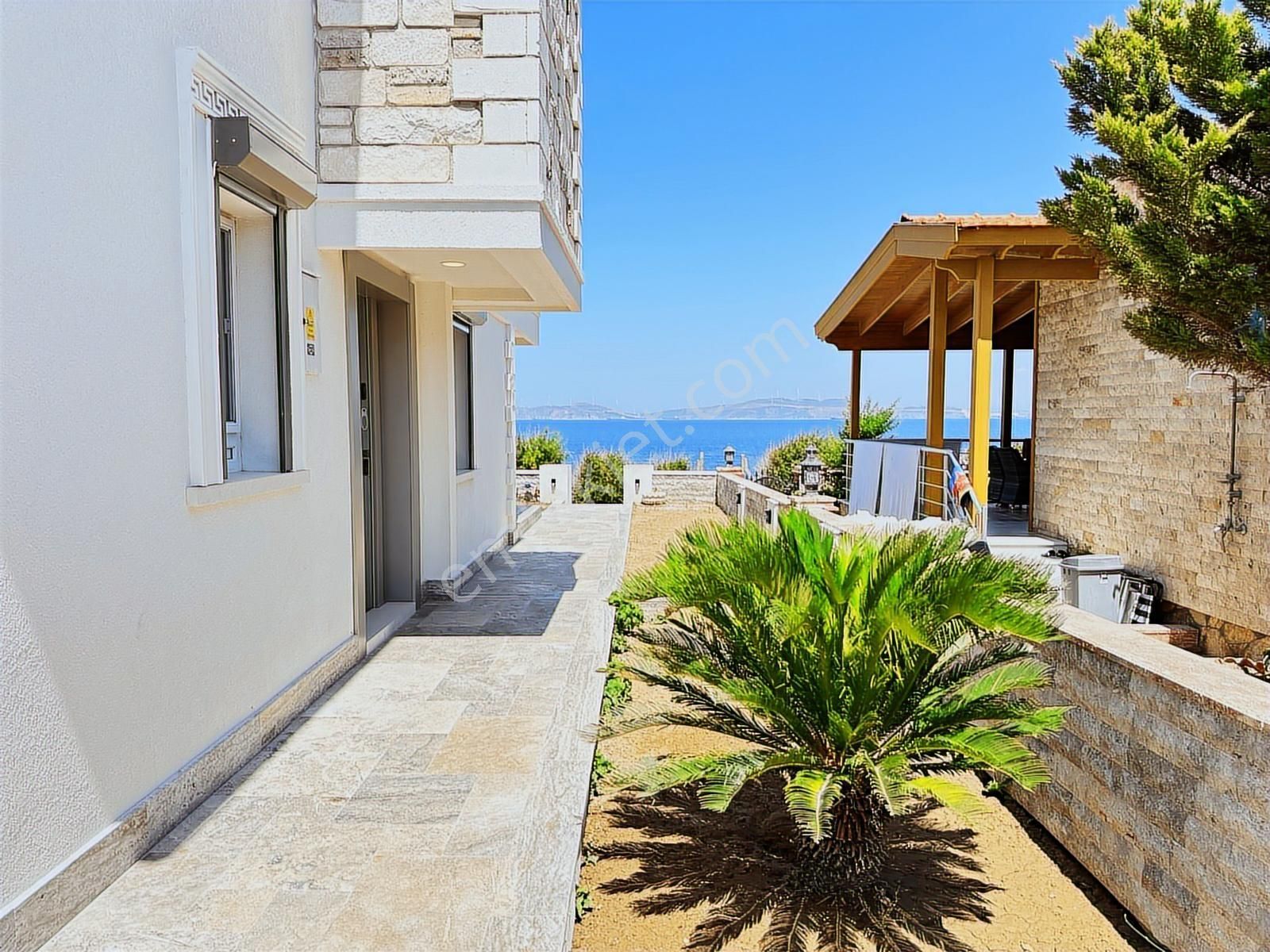 Yeni Foça Denize Sıfır Panoramik Manzaralı Satılık Dubleks - Görsel 26