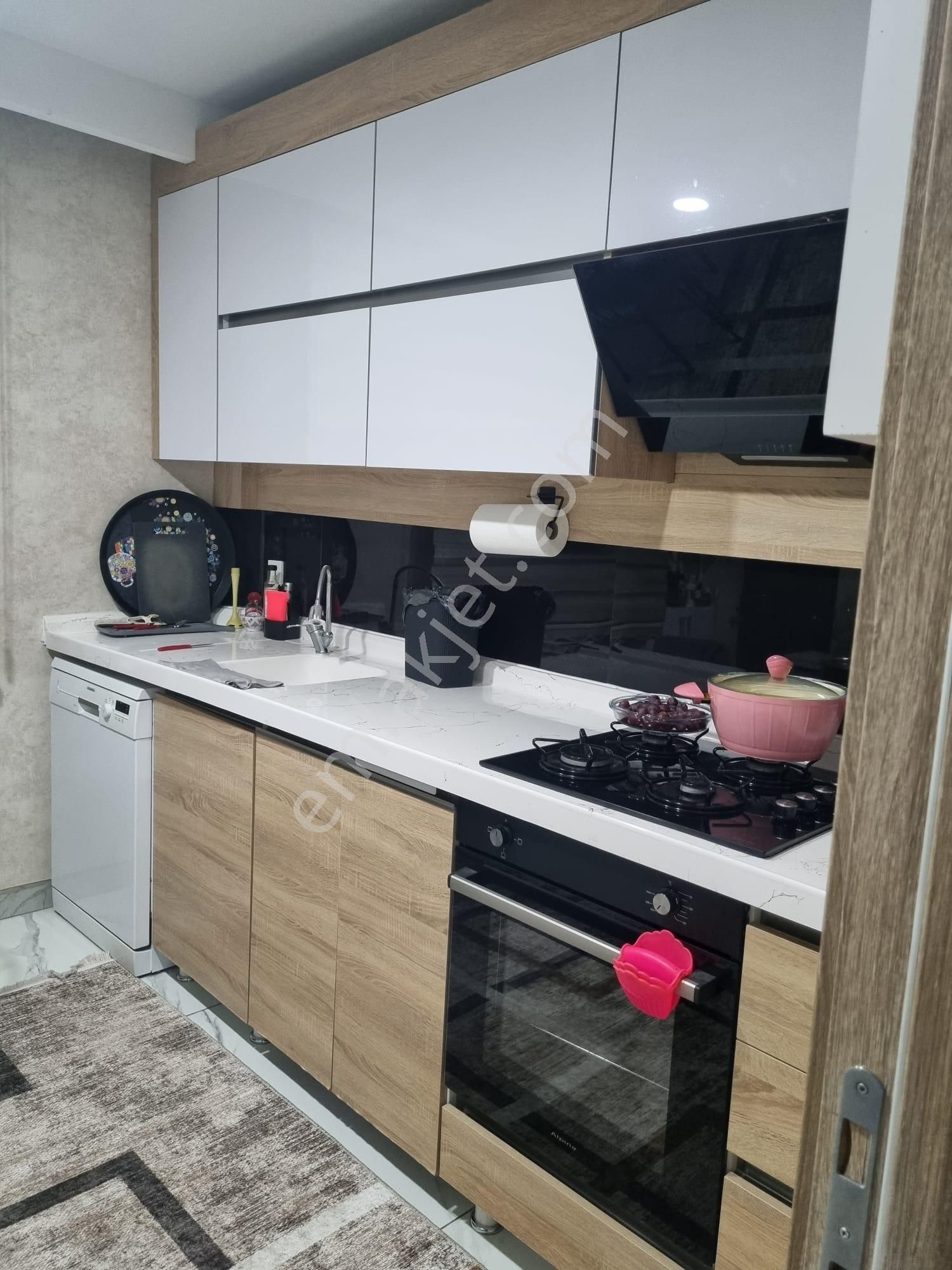 Yenikent Mustafa Kemal Mh 3+1 Lux Yapılı 2 Yıllık Daire - Görsel 2