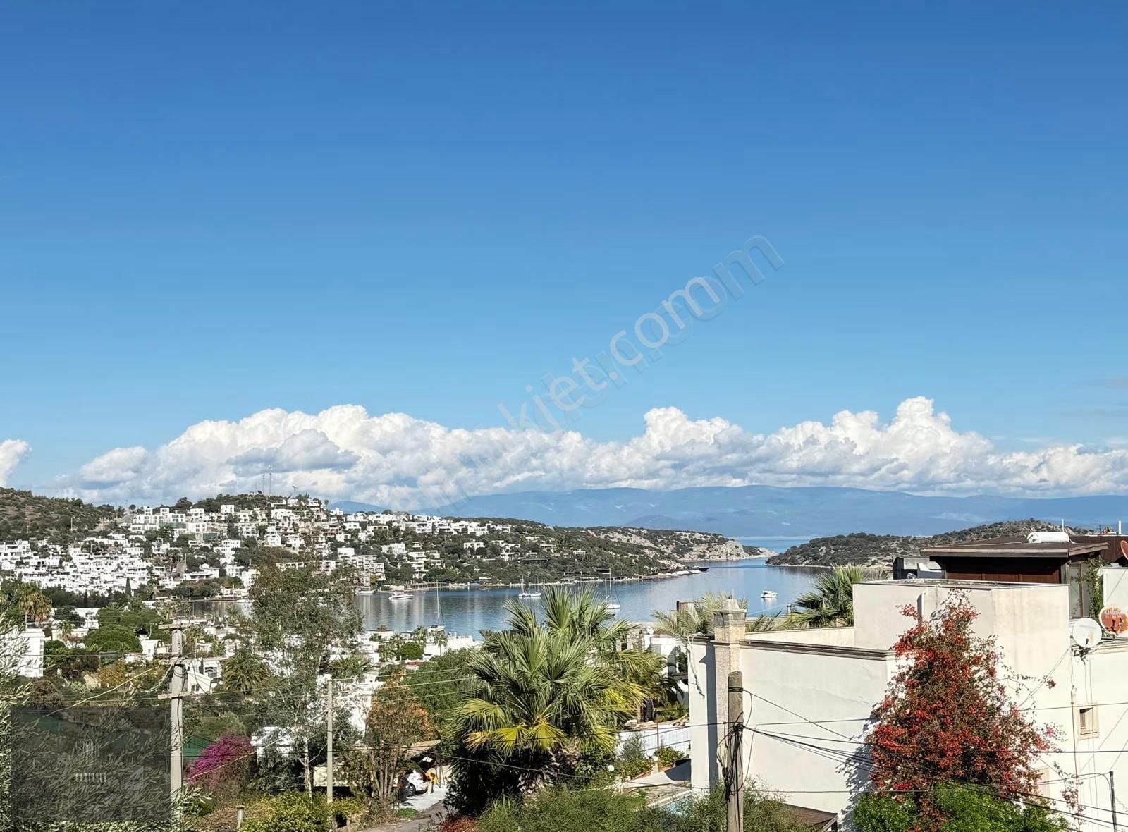 Bodrum Türkbükü'nde Sahile 450 M Mesafede Müstakil Ev Ve Arsası - Görsel 3