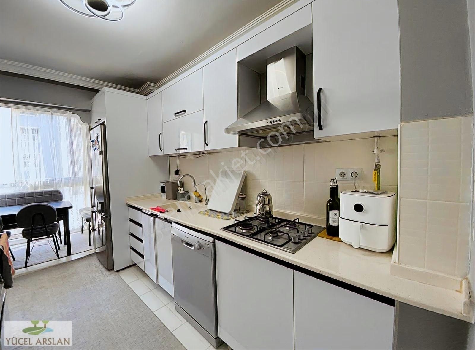 Çiğli İnönü Mah.site İçinde 130m2 D.gazlı 3+1 Satılık Daire - Görsel 14