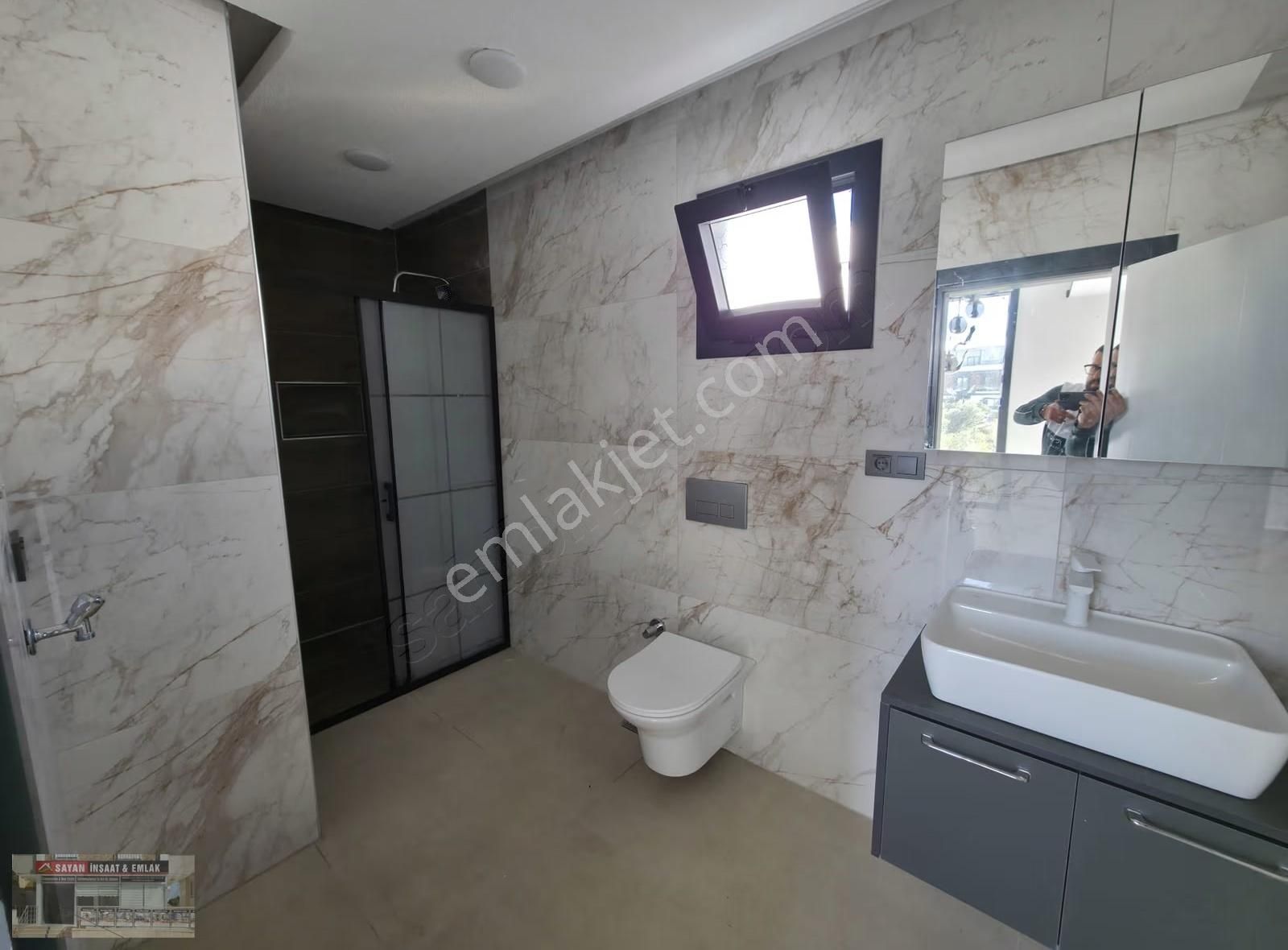 Hisar' Da Tam Müstakil Havuzlu Otoparklı 3+1 Ayrı Mutfaklı - Görsel 28