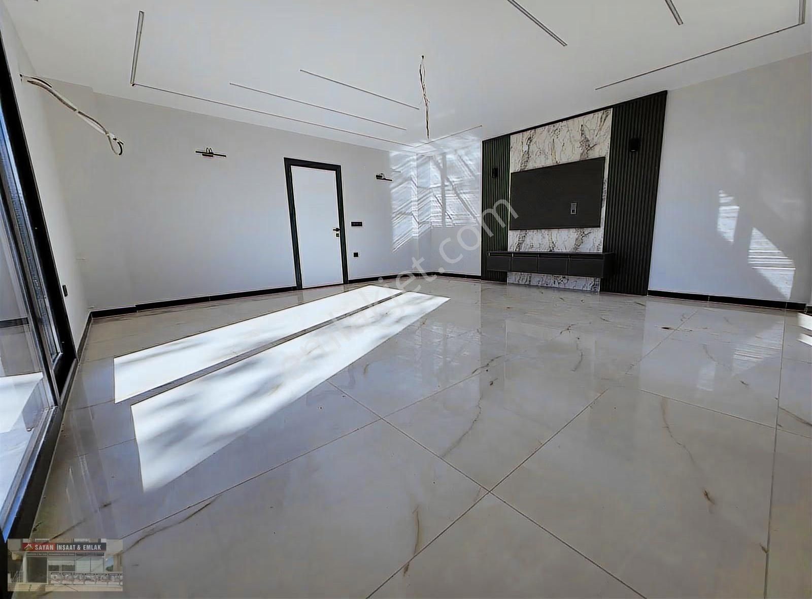 Hisar' Da Tam Müstakil Havuzlu Otoparklı 3+1 Ayrı Mutfaklı - Görsel 15