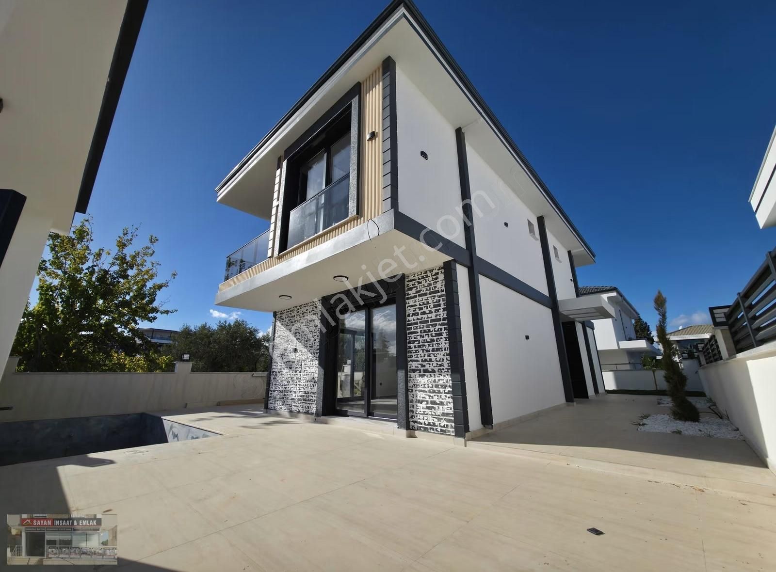 Hisar' Da Tam Müstakil Havuzlu Otoparklı 3+1 Ayrı Mutfaklı - Görsel 2