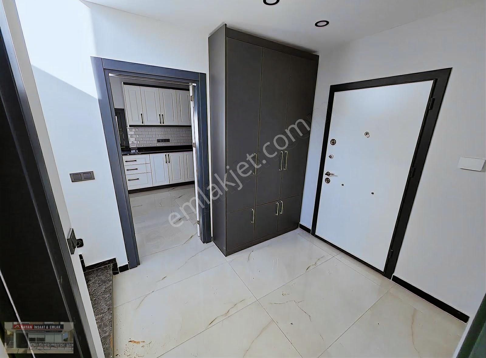 Hisar' Da Tam Müstakil Havuzlu Otoparklı 3+1 Ayrı Mutfaklı - Görsel 5