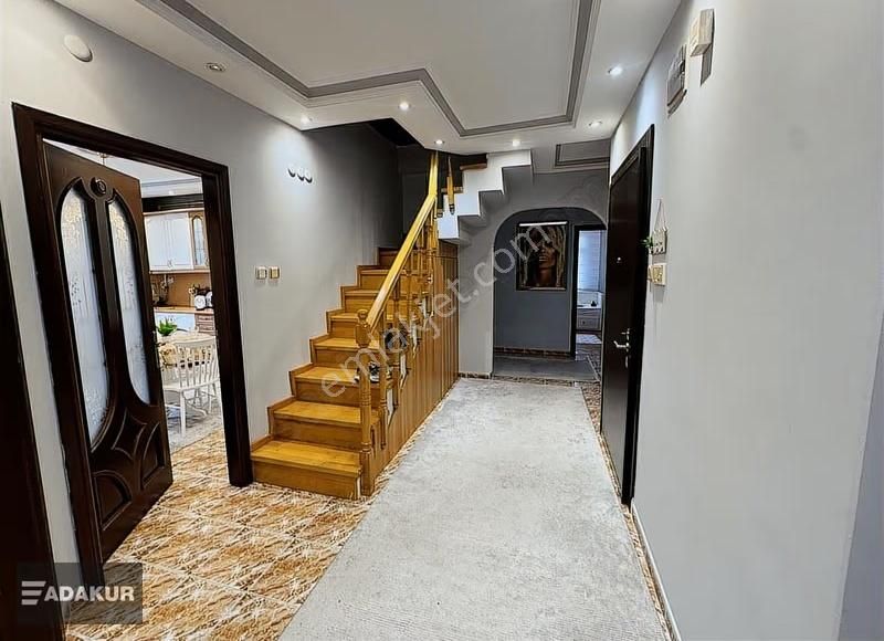 Ferah 225m2 4+1 Satılık Boş Daire Kentsel Yok - Görsel 15