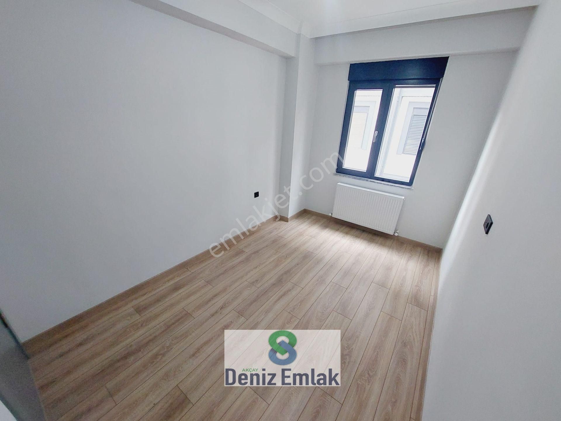 Denizden Akçayda Öncephe Ebeveynli Lüks Satılık 2+1 Daire. - Görsel 11