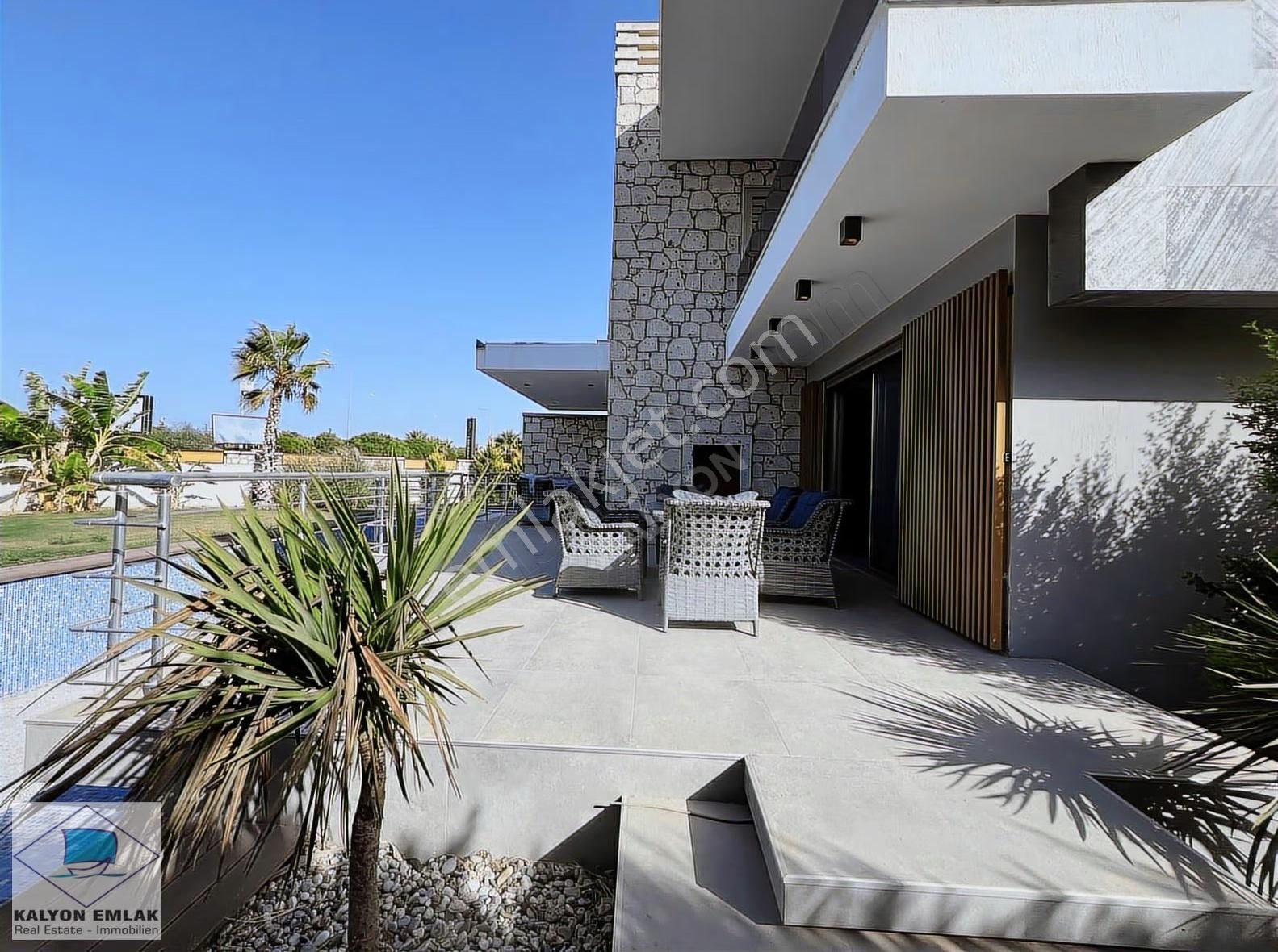 İzmir Çeşme Ilıcada Tam Müstakil Lüks Ve Modern Kiralık Villa - Görsel 15