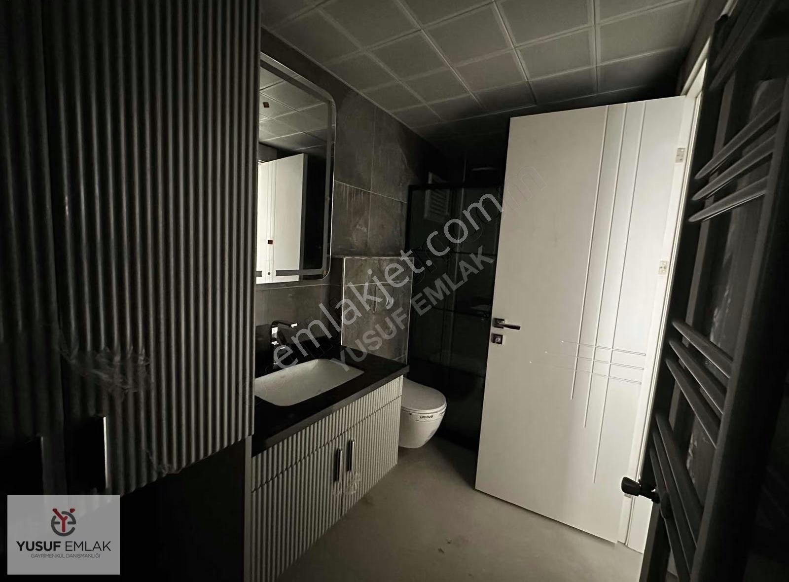 Yusuf Emlak'tan Şehitlikte 4+1 Ultra Lüks Orta Kat Daire - Görsel 10