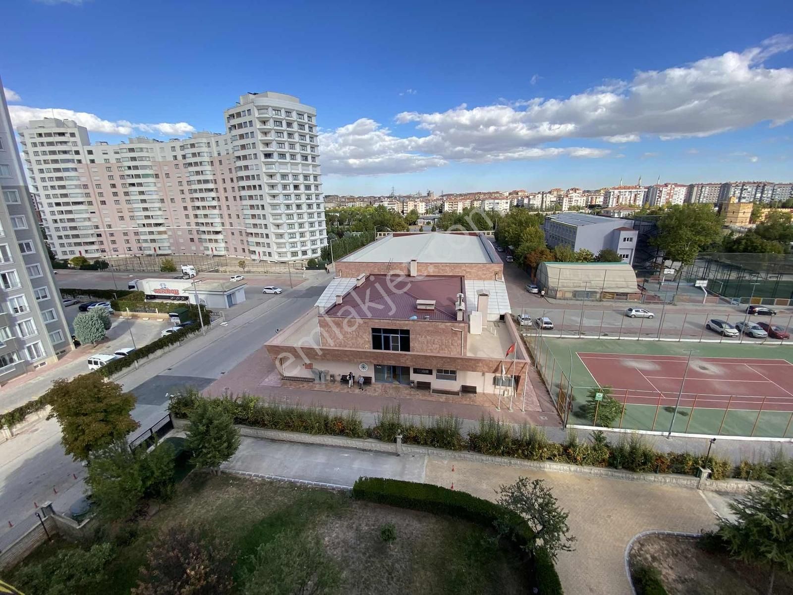 Yazır Mah. 4+1 Arakat 190 M² Baştan Sona Yenilenmiş Fırsat Daire - Görsel 27