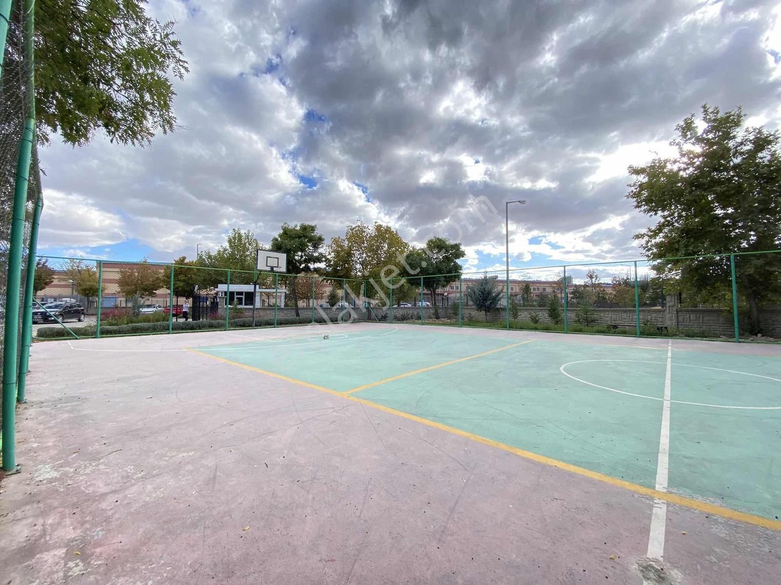 Yazır Mah. 4+1 Arakat 190 M² Baştan Sona Yenilenmiş Fırsat Daire - Görsel 30