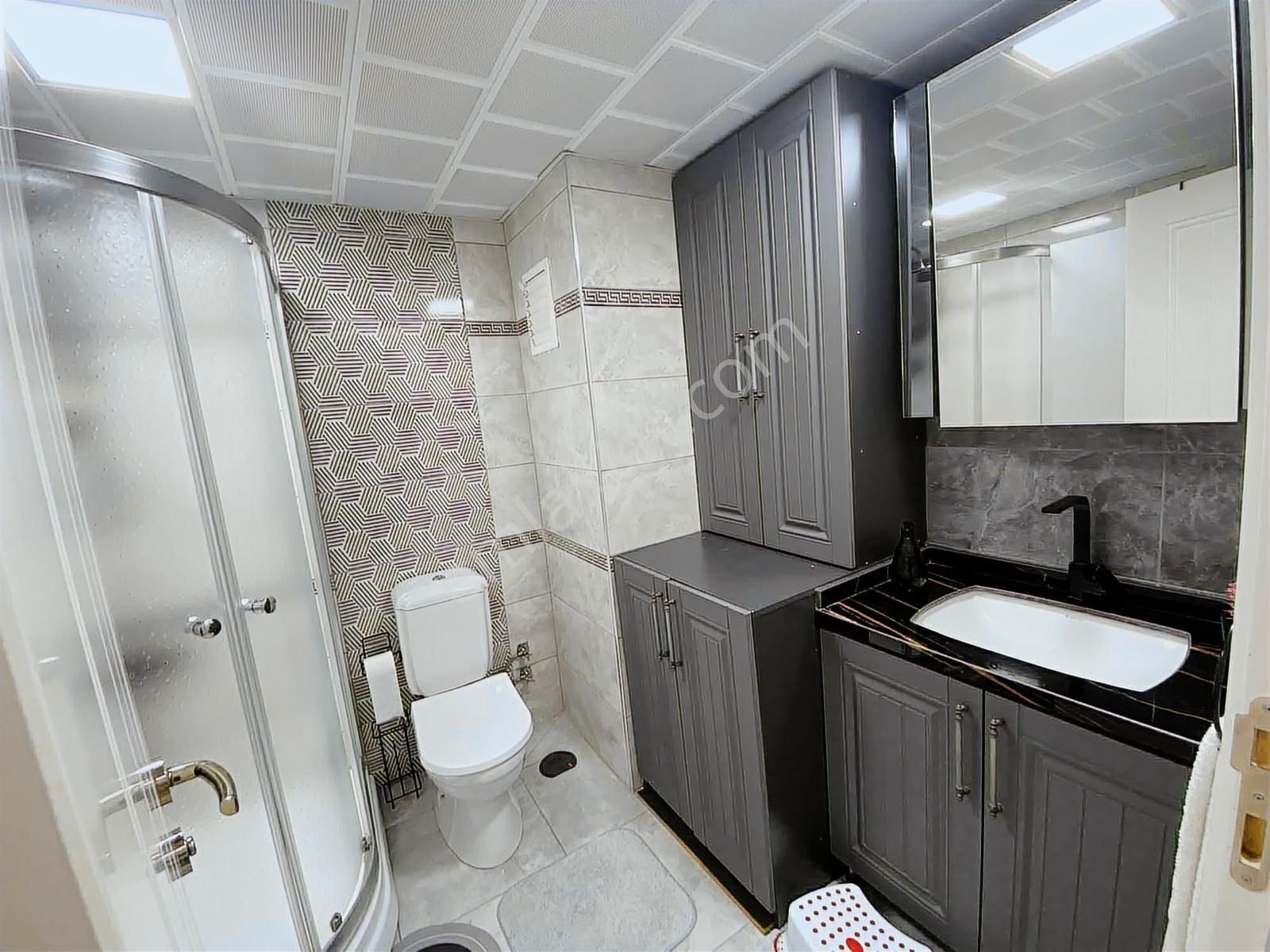 Yazır Mah. 4+1 Arakat 190 M² Baştan Sona Yenilenmiş Fırsat Daire - Görsel 24