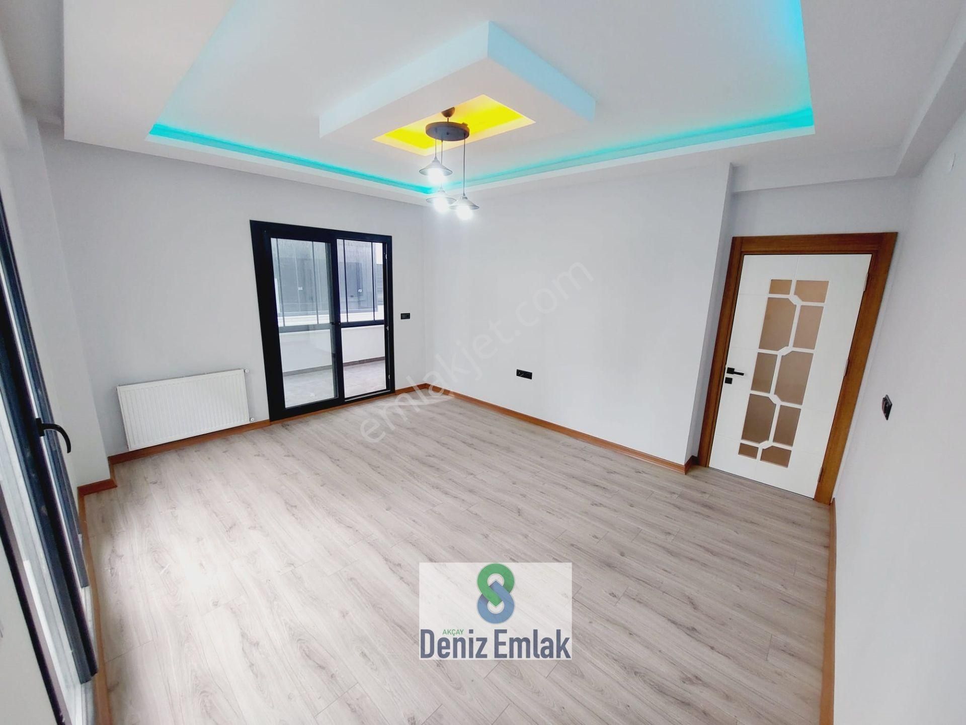 Denizden Akçayda Ebeveynli Asansörlü Lüks Satılık 2+1 Daire. - Görsel 13