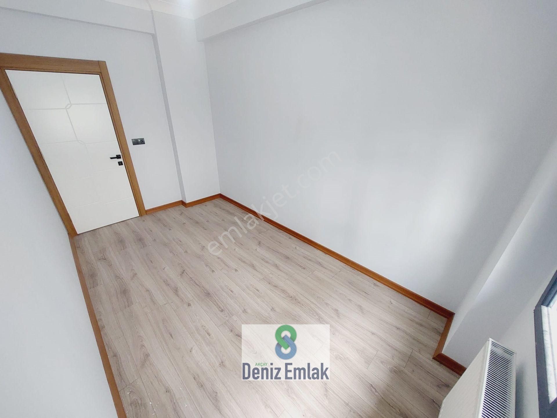 Denizden Akçayda Ebeveynli Asansörlü Lüks Satılık 2+1 Daire. - Görsel 16