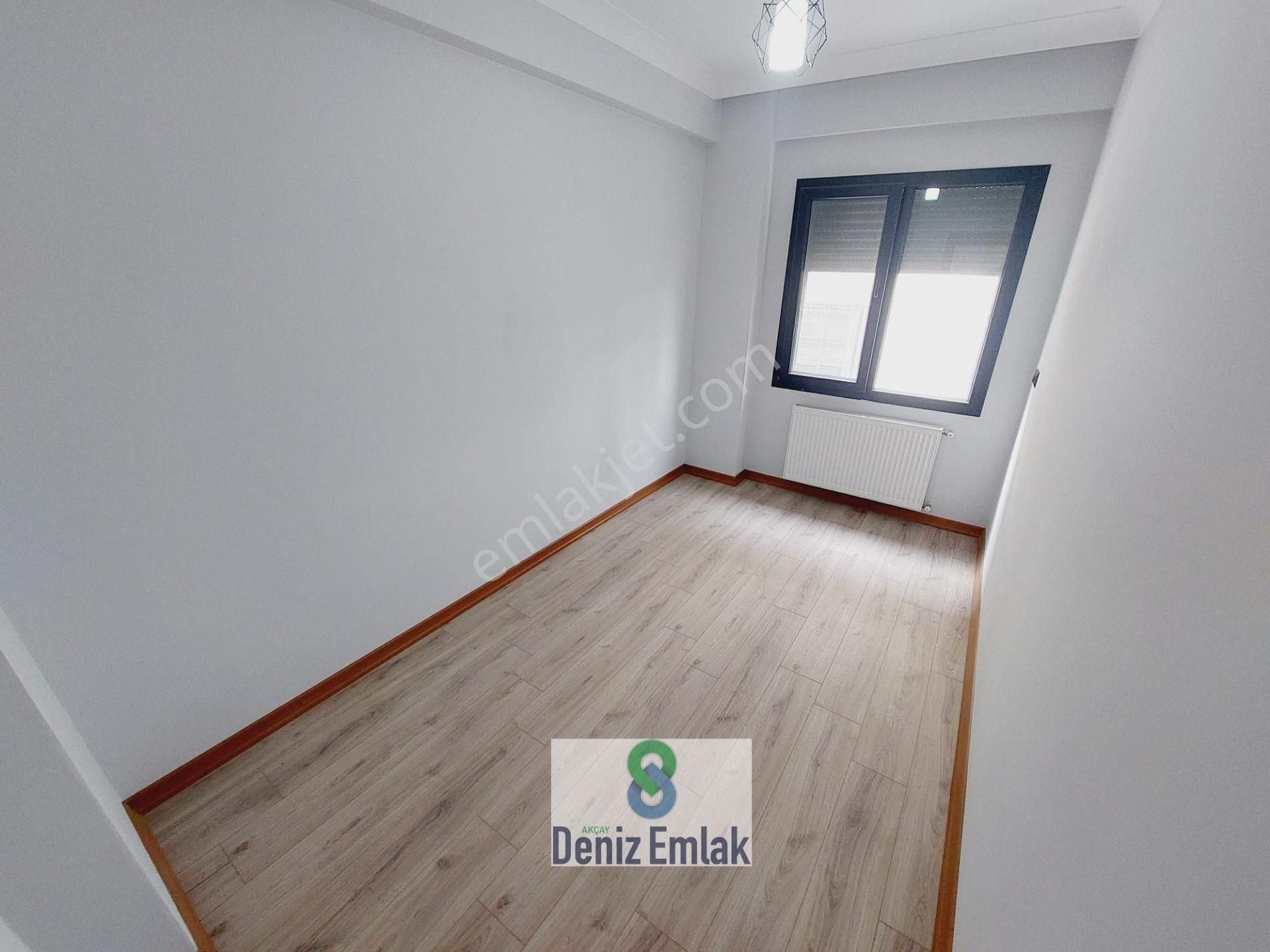 Denizden Akçayda Ebeveynli Asansörlü Lüks Satılık 2+1 Daire. - Görsel 4