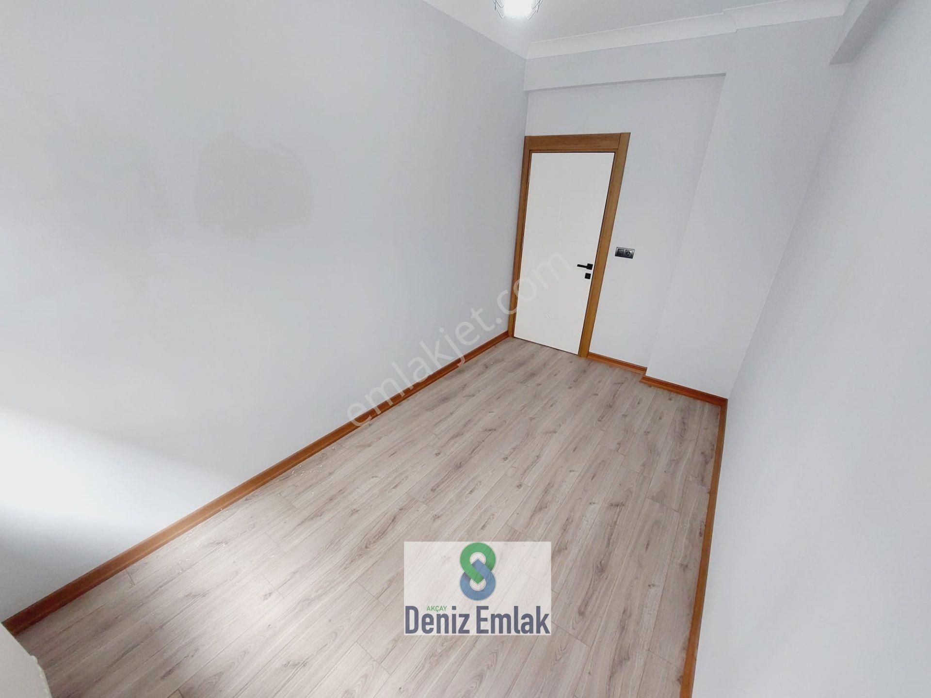 Denizden Akçayda Ebeveynli Asansörlü Lüks Satılık 2+1 Daire. - Görsel 22