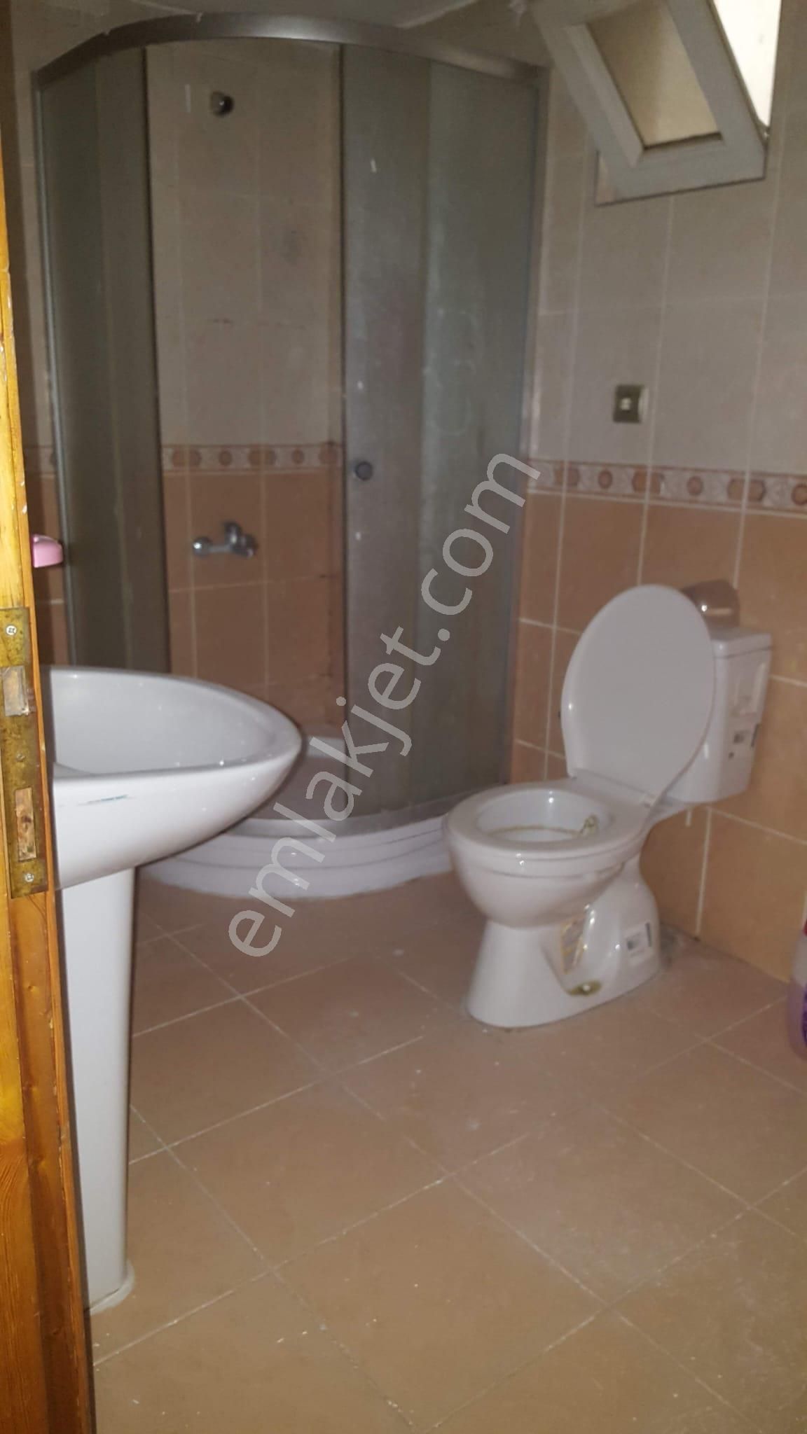 Akkonak Parkı Karşısı Edem Pastanesi Üzeri Kiralık Daire - Görsel 7