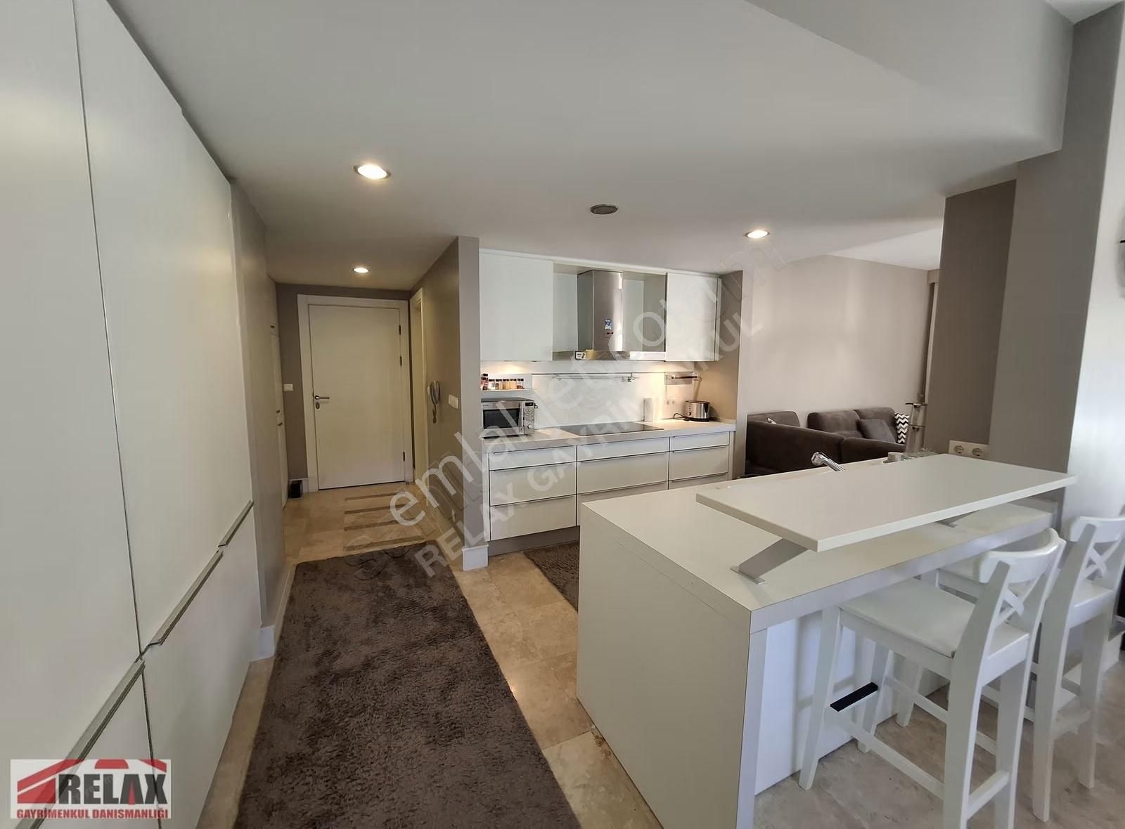 Relax'dan Çeşme Alaçatı Portta Denize Sıfır 2+1 Bahçeli Havuzlu - Görsel 27