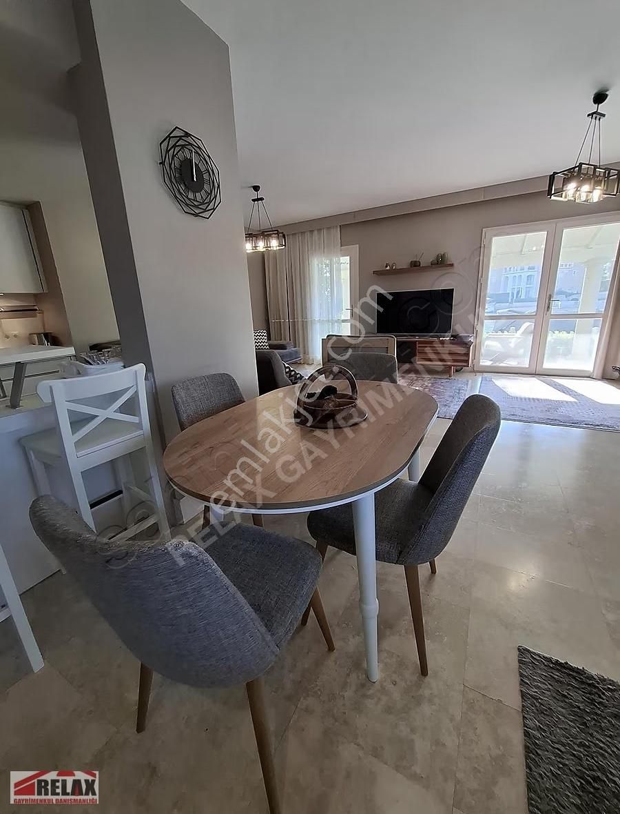 Relax'dan Çeşme Alaçatı Portta Denize Sıfır 2+1 Bahçeli Havuzlu - Görsel 4