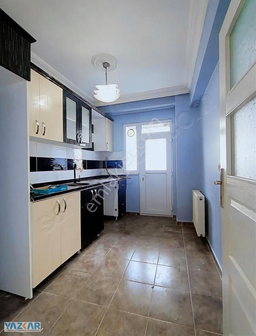 Metrobüse 10 Dk Mesafede Satılık 2+1 Daire İskanlı - Görsel 25