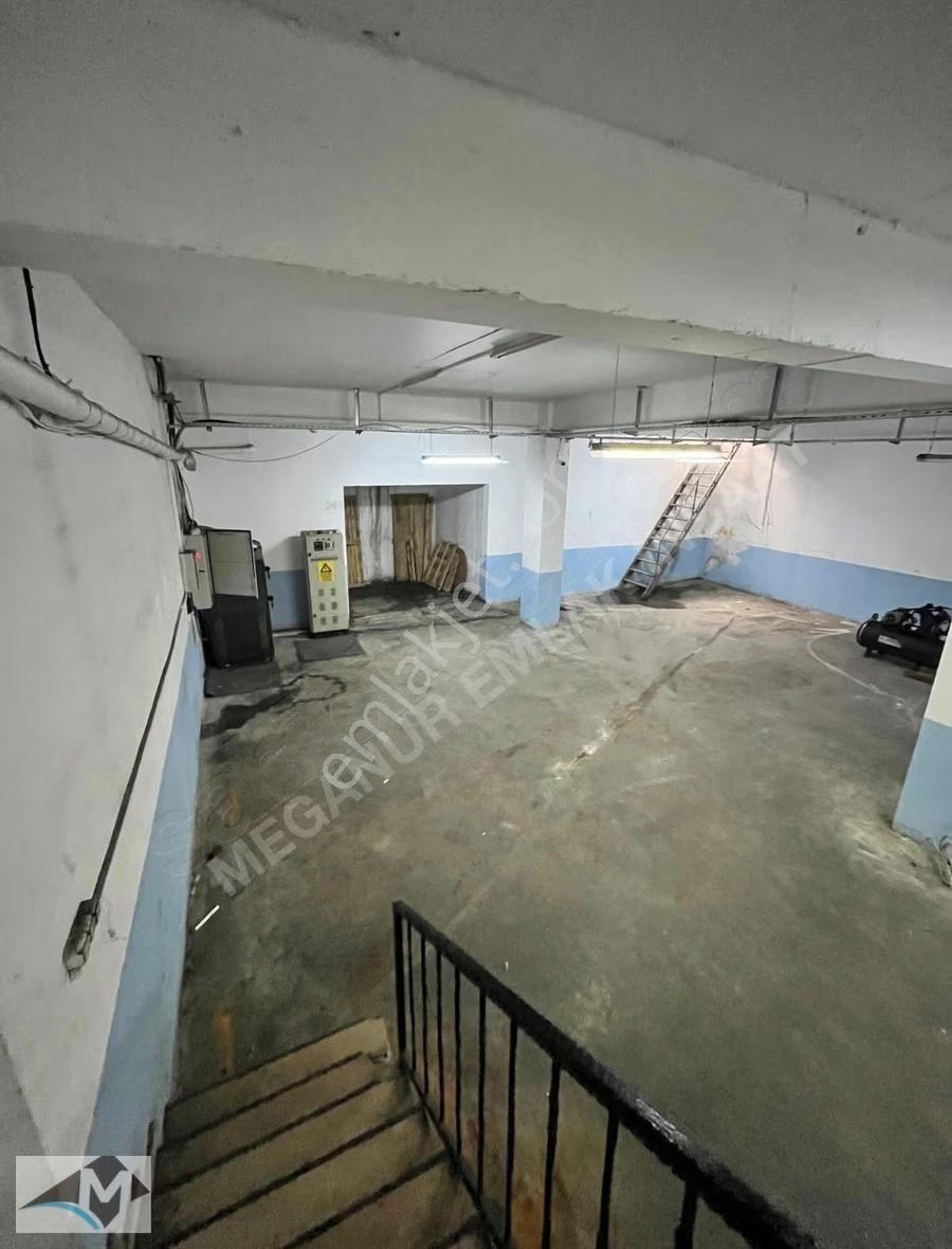 İkitelli Org 1800m2 Katlı Tır Kamyon Yaklaşır 6m Yükseklik - Görsel 7