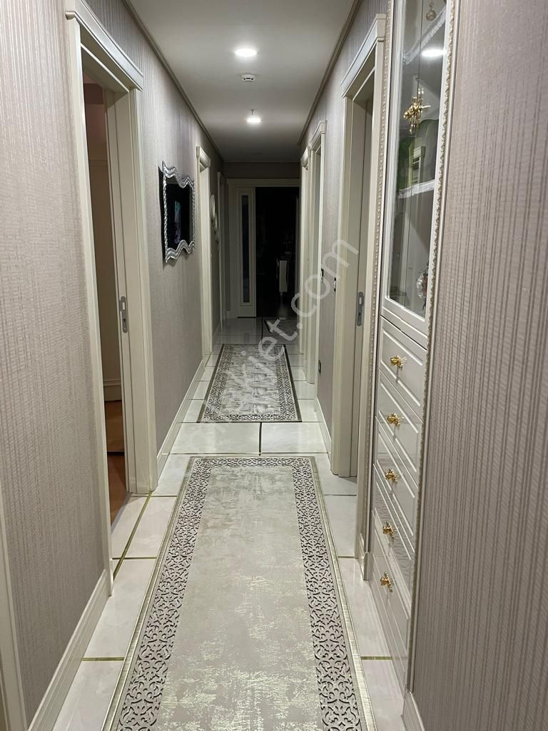 Viaport Venezia Konutlarında İçi Özel Yapılı 4+1 Luks Daire - Görsel 31