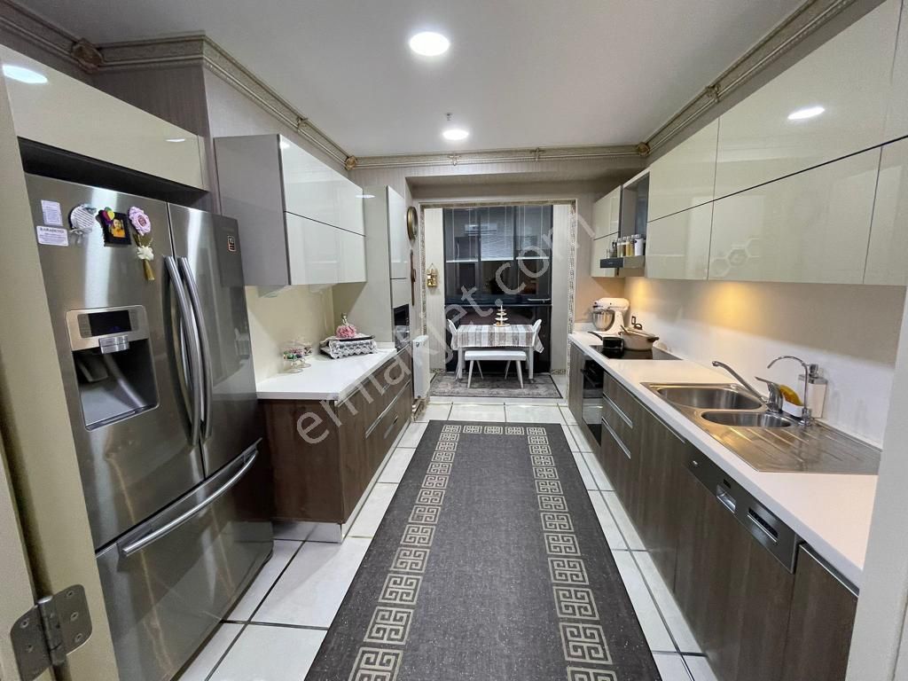 Viaport Venezia Konutlarında İçi Özel Yapılı 4+1 Luks Daire - Görsel 11