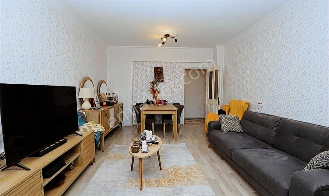 Elvankent Oğuzlarda Sitede Ara Kat Yol Cephe Asansörlü 3+1 - Görsel 9