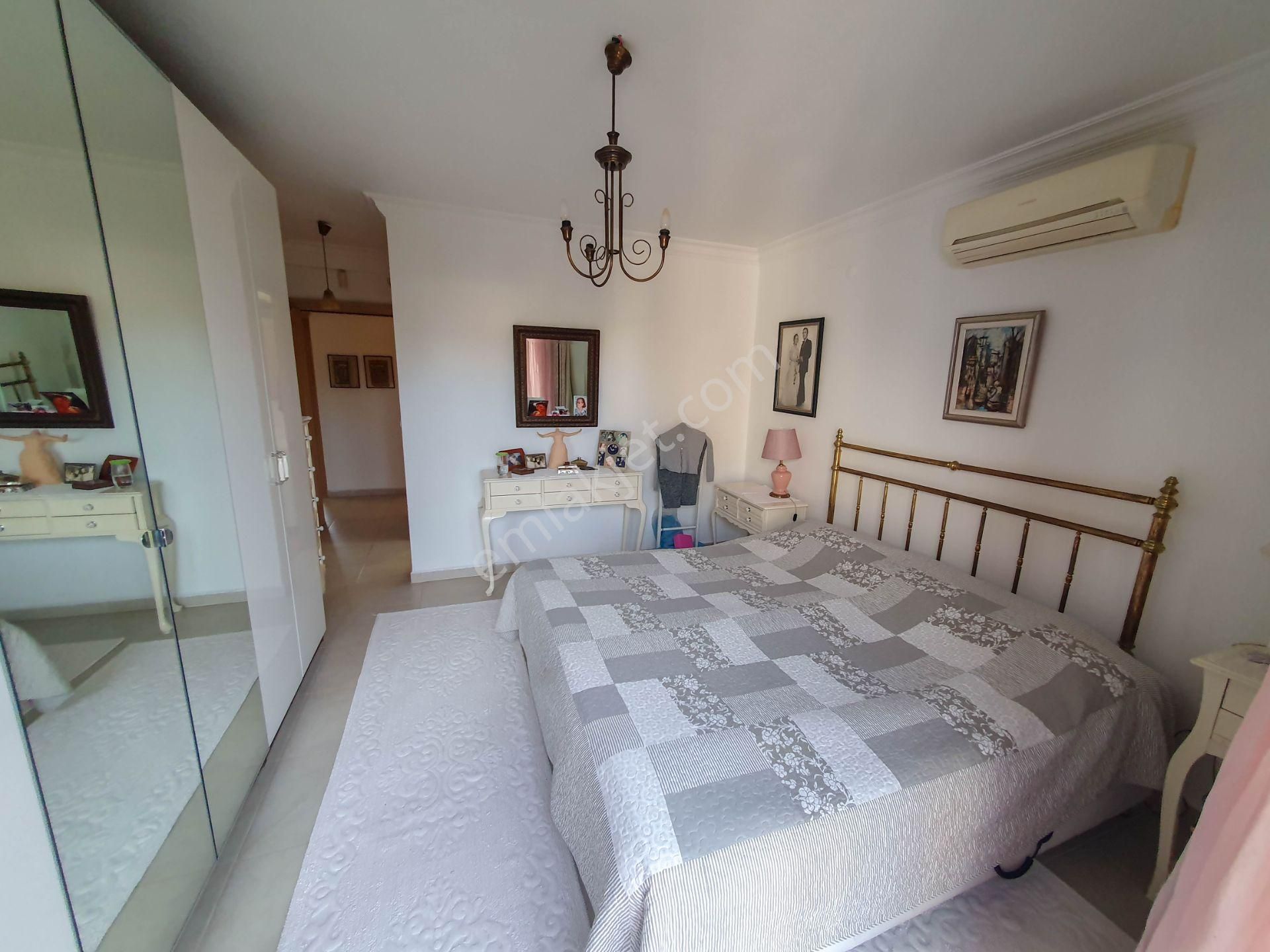 Turgutreis Merkezde Satılık Havuzlu Site İçi Müstakil Villa - Görsel 25