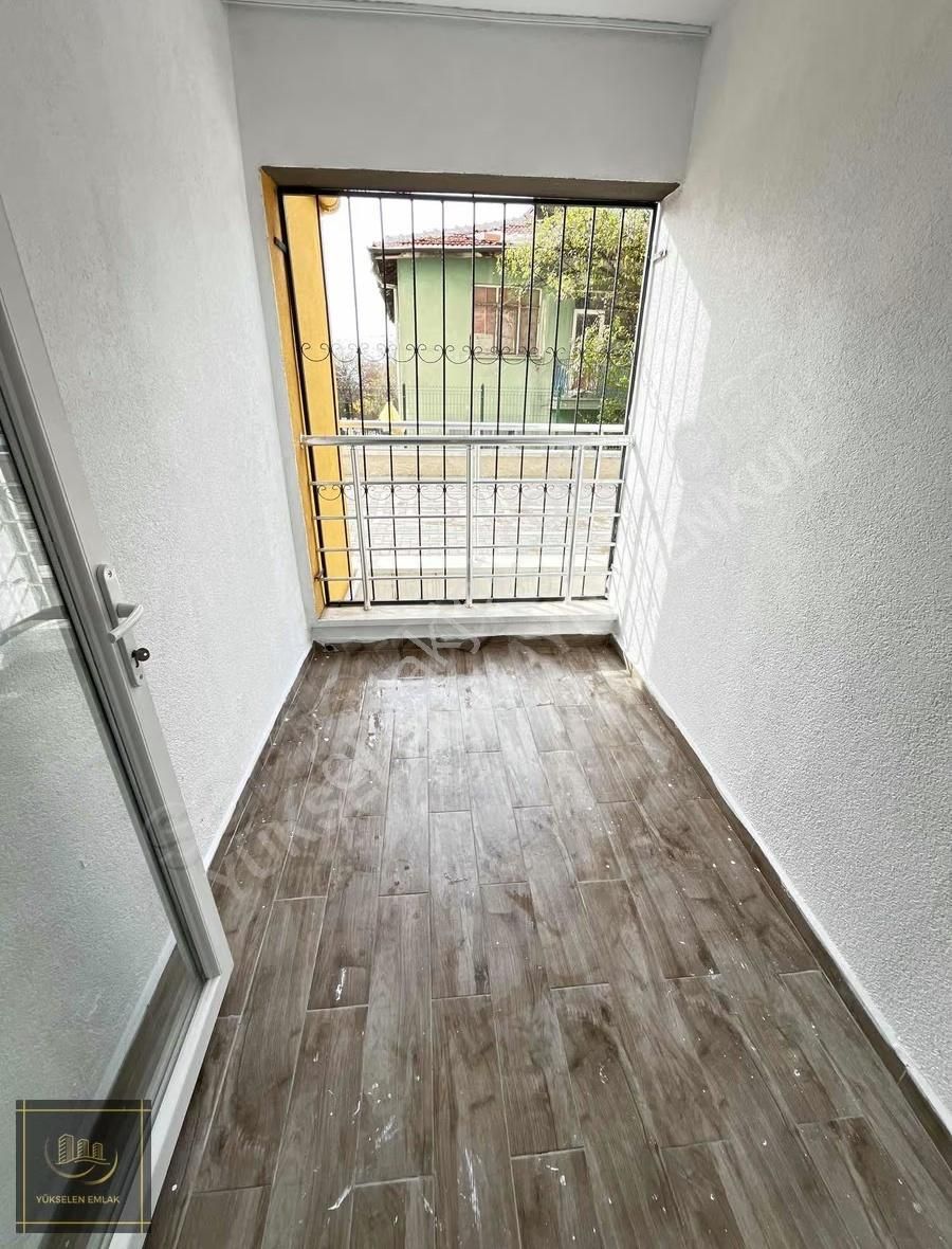 Yükselenden Başpınar Mahallesinde 3+1 Kot 1 Masrafsız Ful Yapılı - Görsel 10