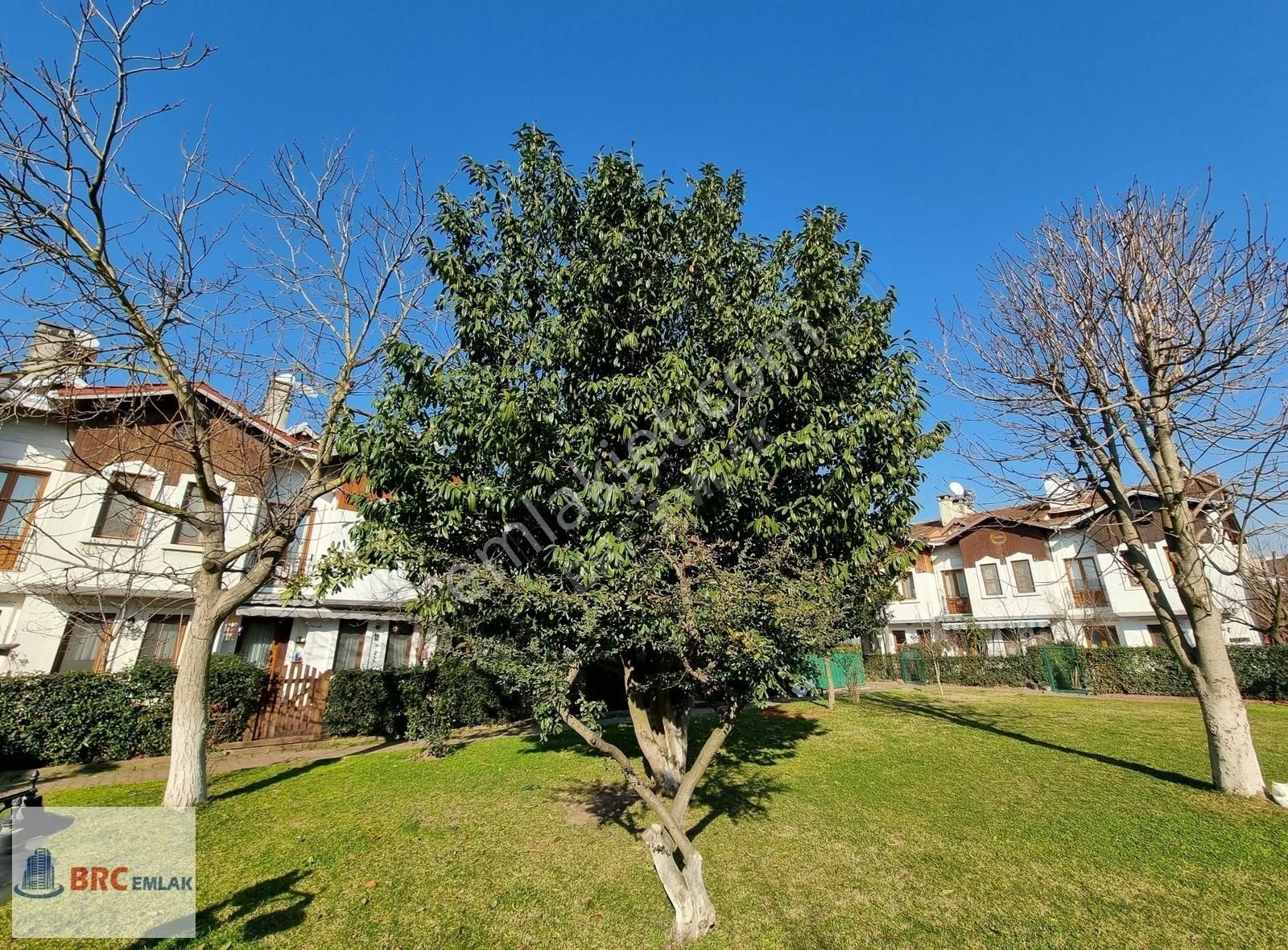 Halkalı Ölçükent Şehrin İçinde Butik Villa Sitesinde Kiralık 3+1 - Görsel 22